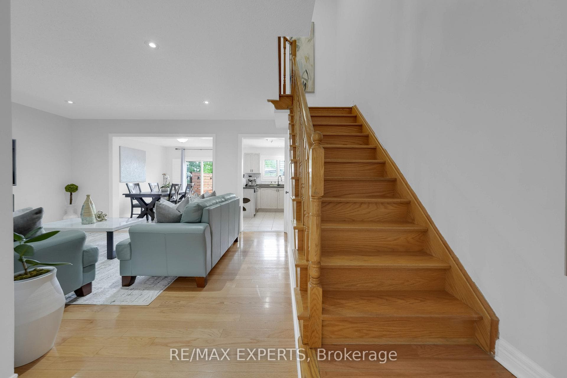 25 Village Vista Way photo 6