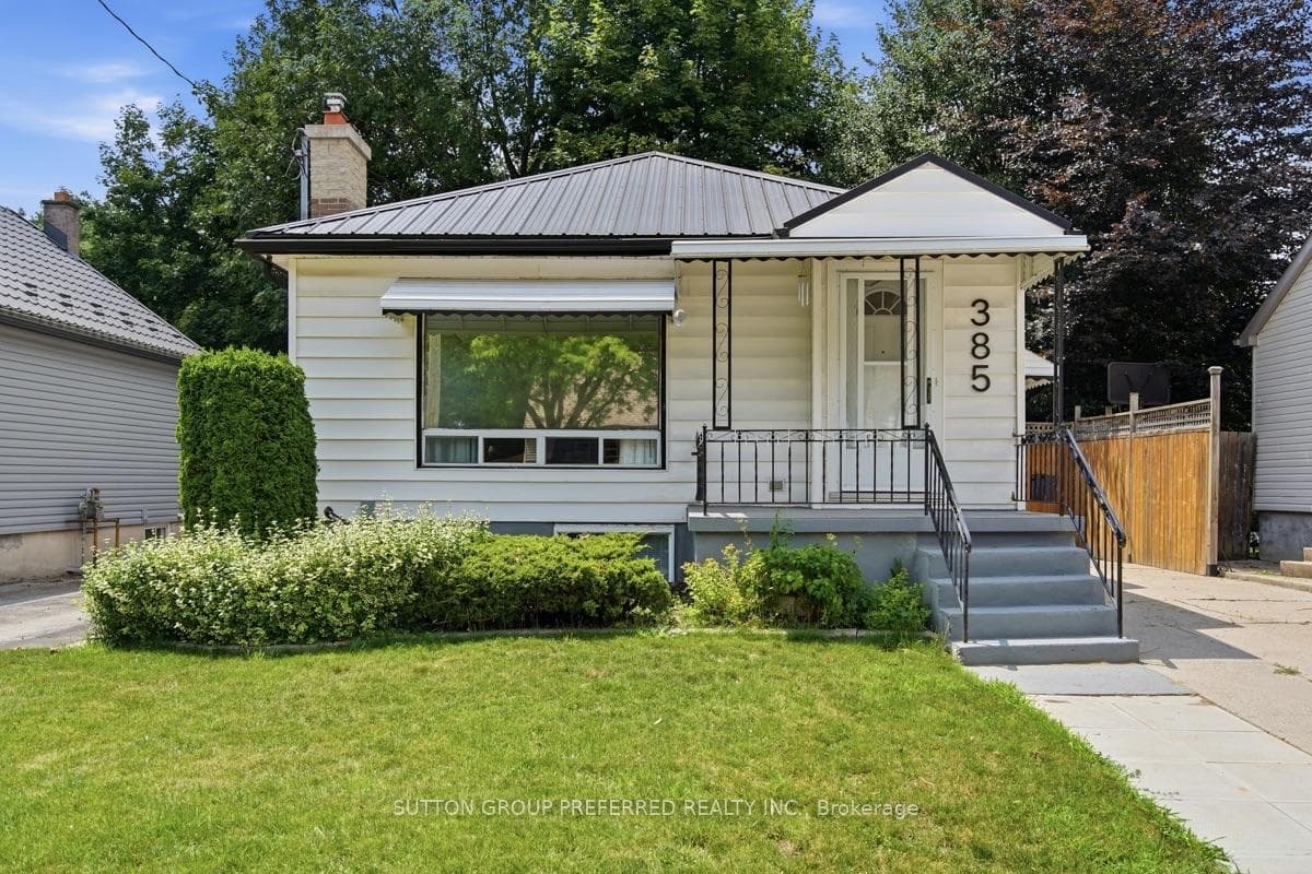 385 Avondale Road photo 1