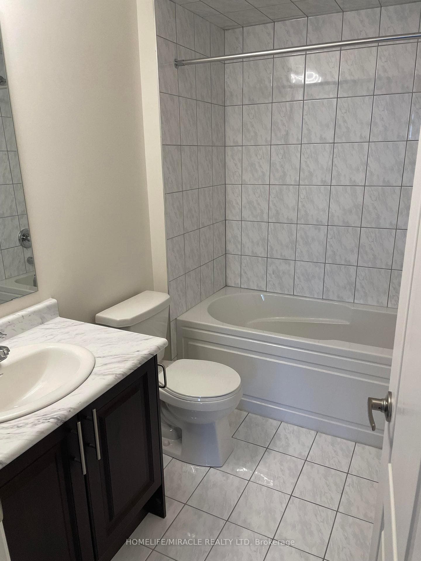 460 Silver Maple Road photo 19