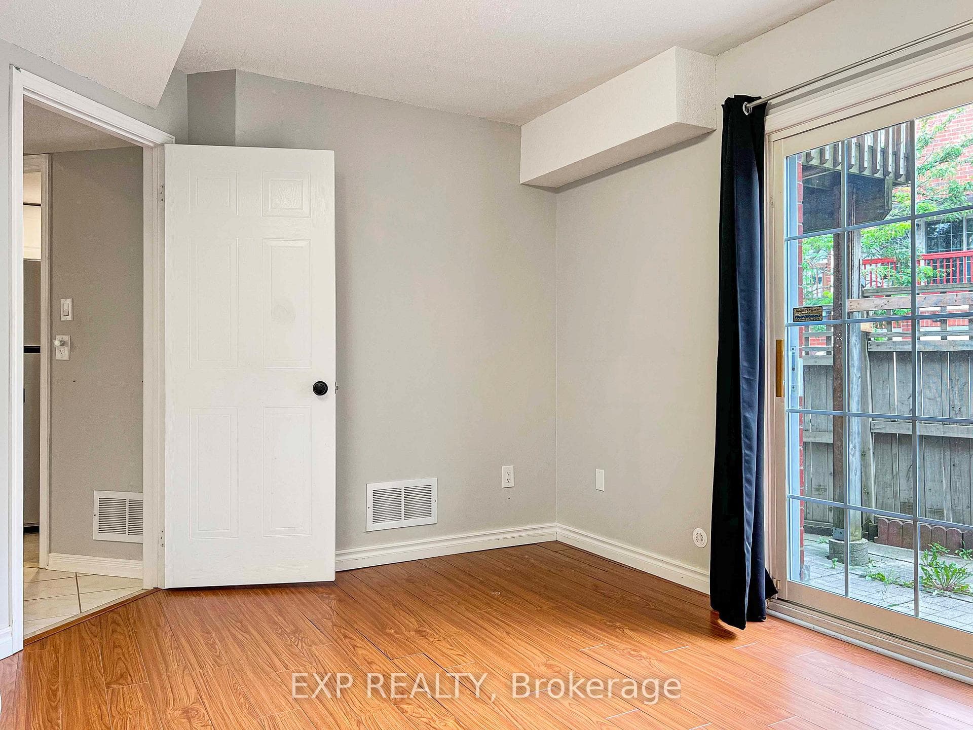 26 Exchequer Place photo 37