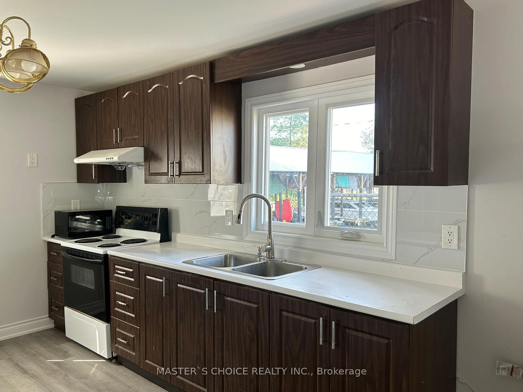 3 Mac Avenue photo 7