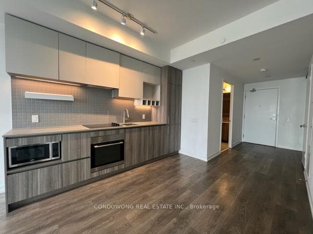 5 Buttermill Avenue Unit 3101 photo 6
