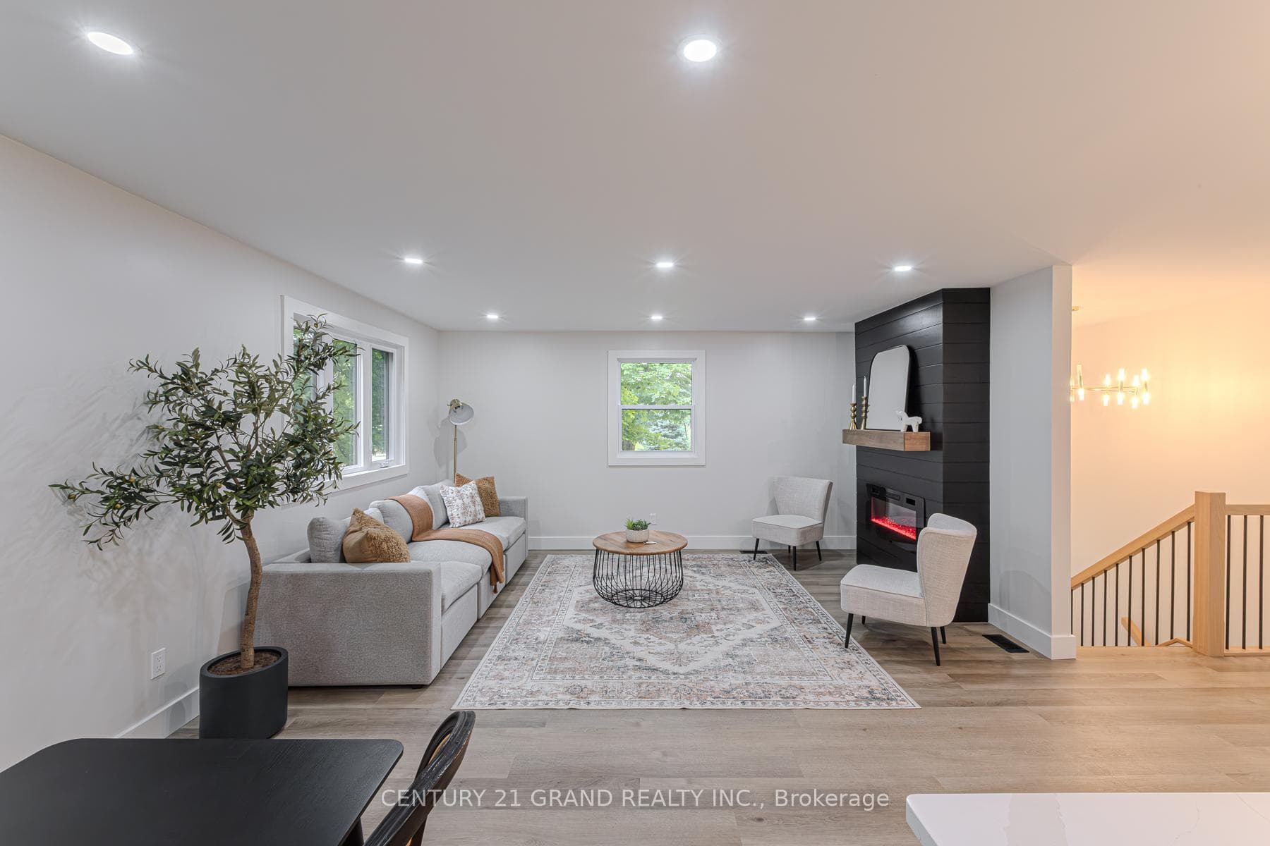 550 Mount Pleasant Road photo 12