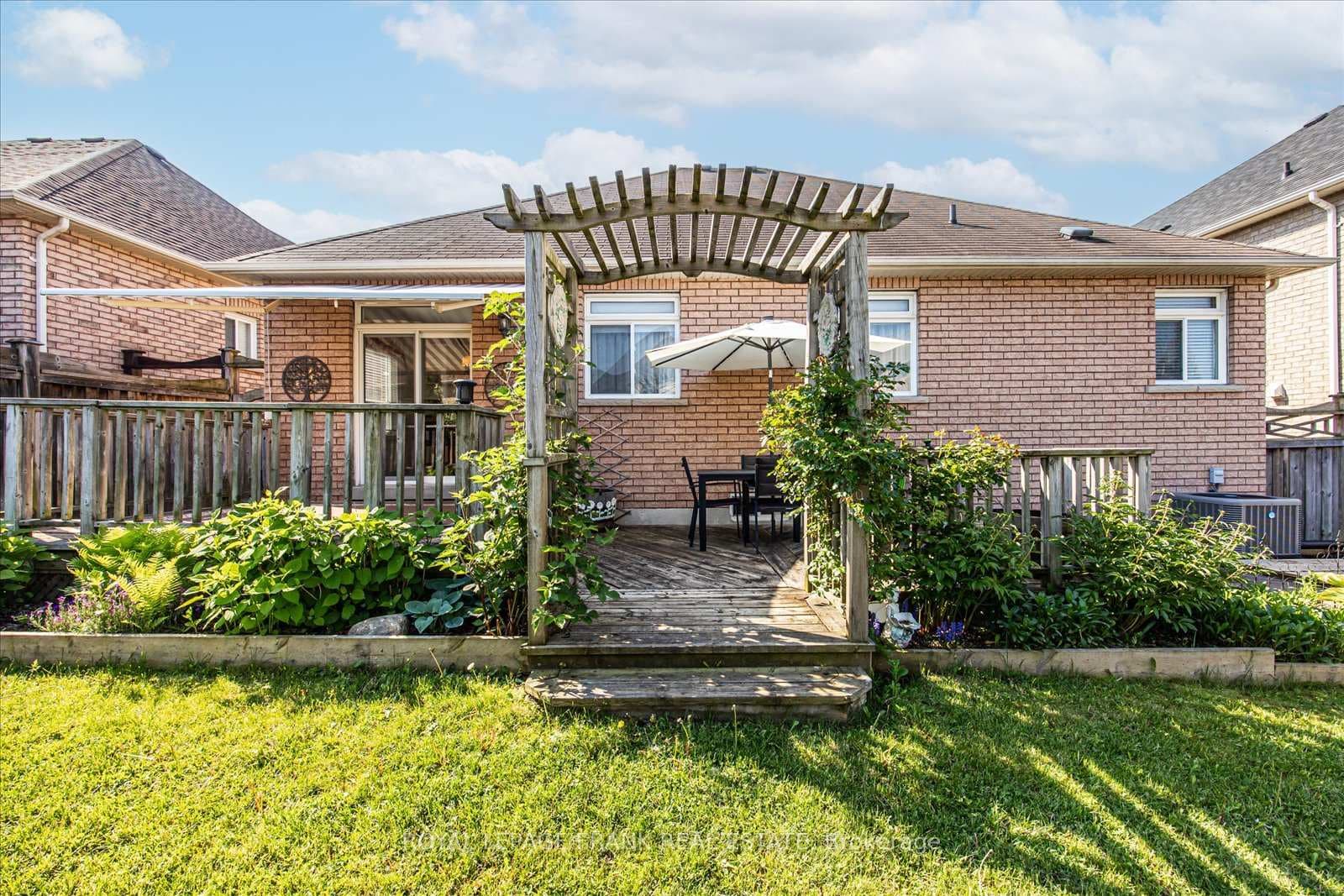 604 Greenhill Avenue photo 37
