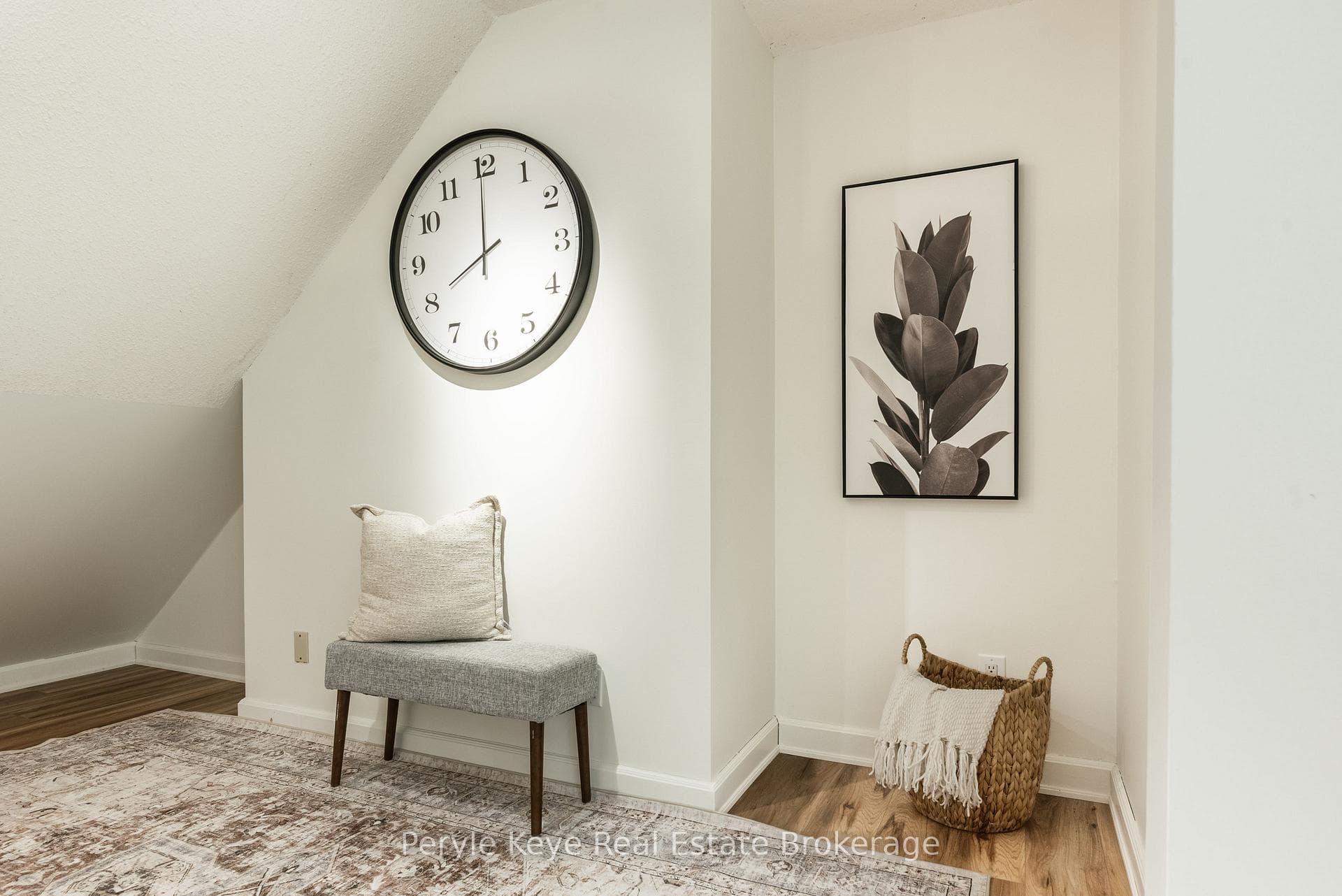 Loft Landing - Work, Read & Relax