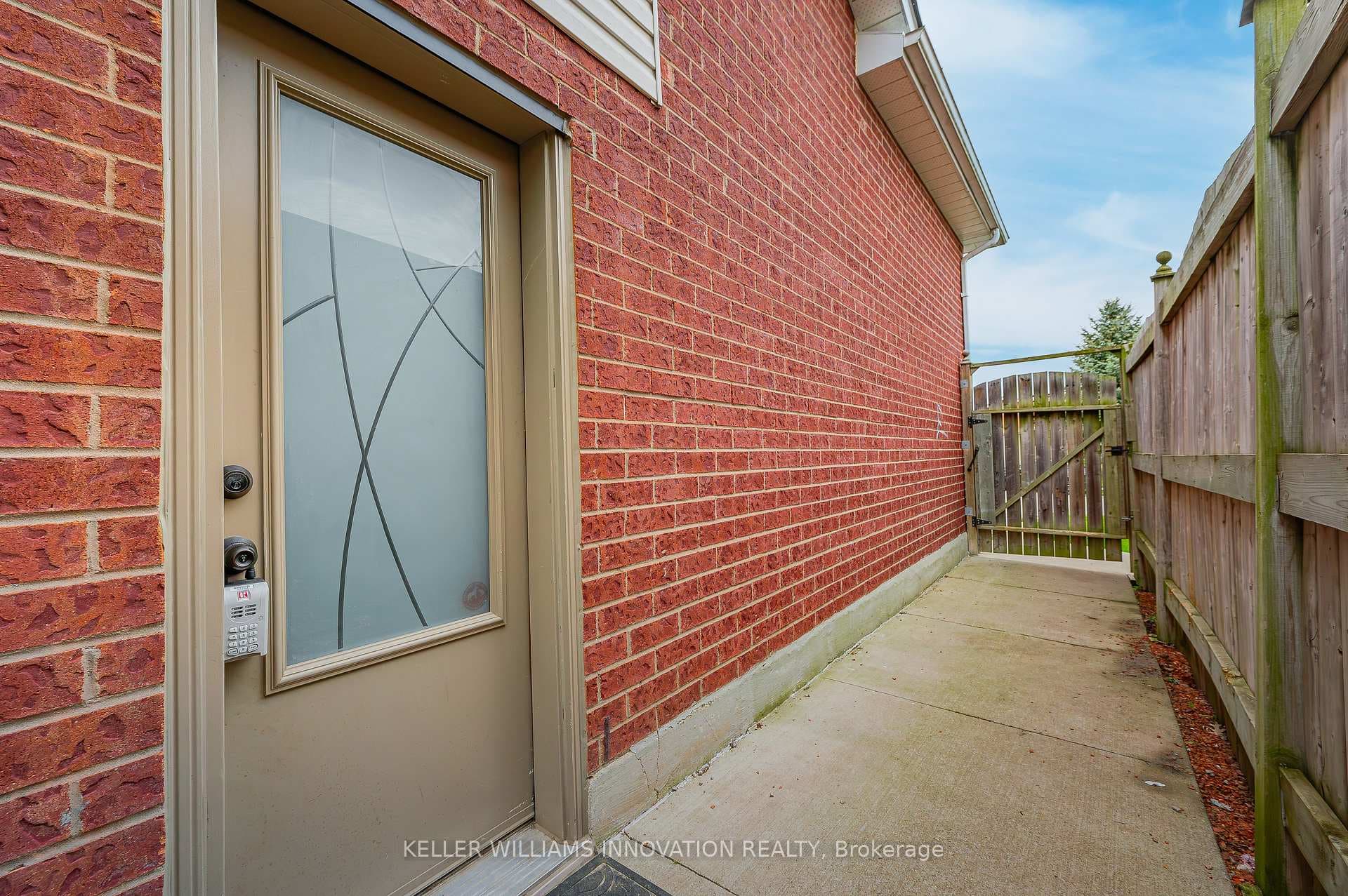 57 Oak Hill Drive photo 3