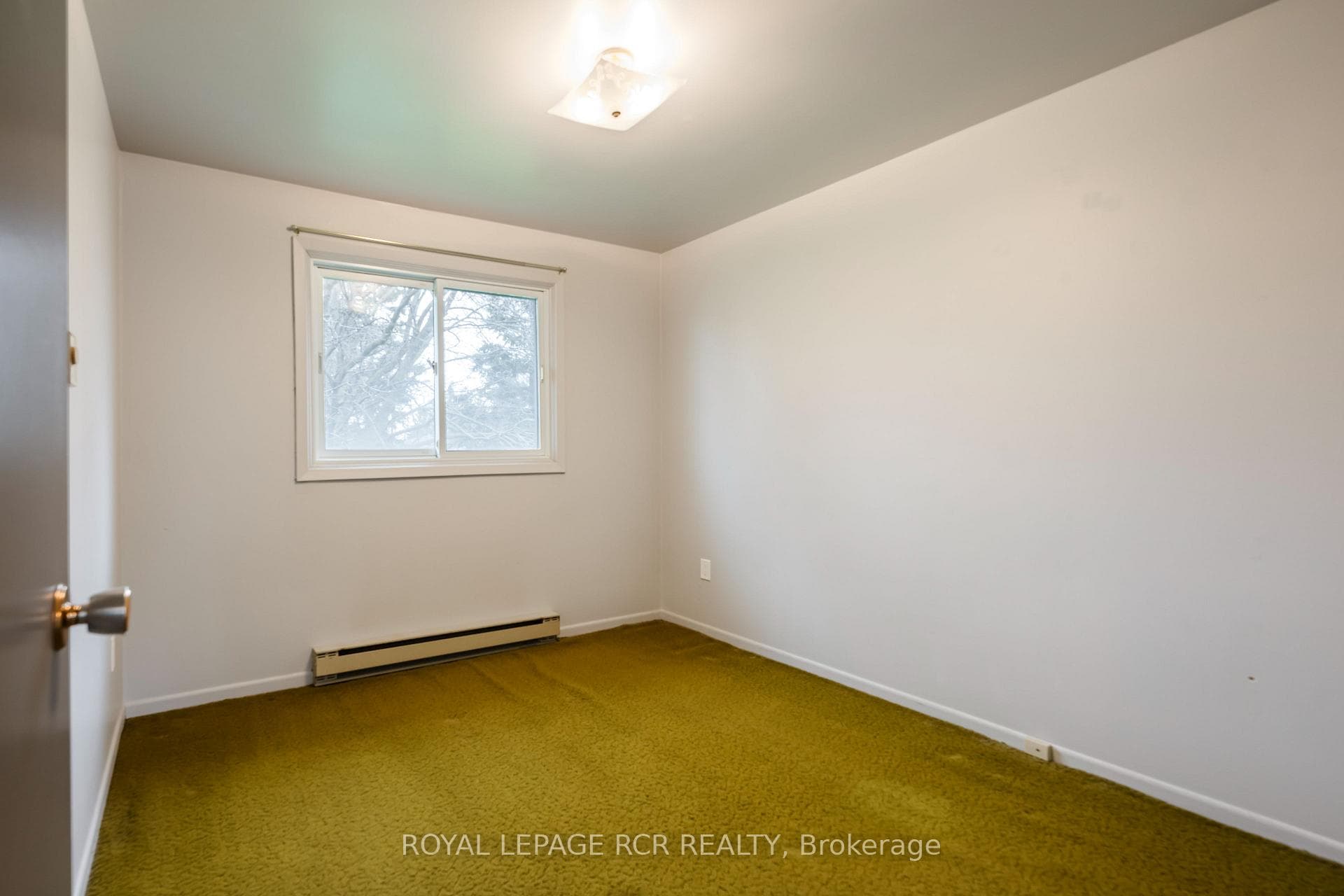 418 Pineview Gardens photo 22