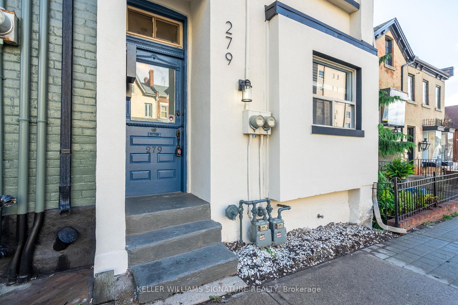 279 Main Street Unit 1 photo 3