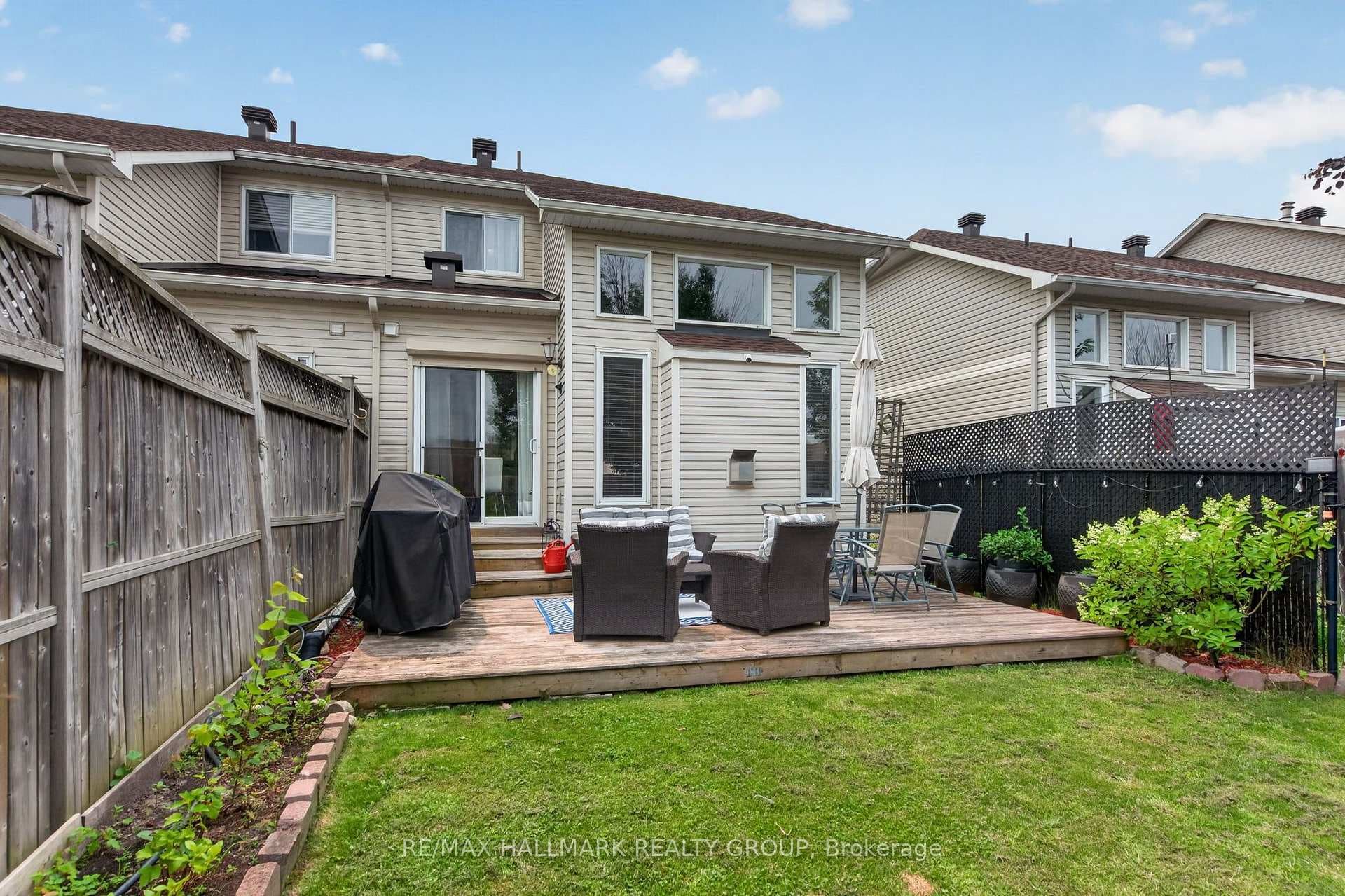 63 Palmadeo Drive photo 36