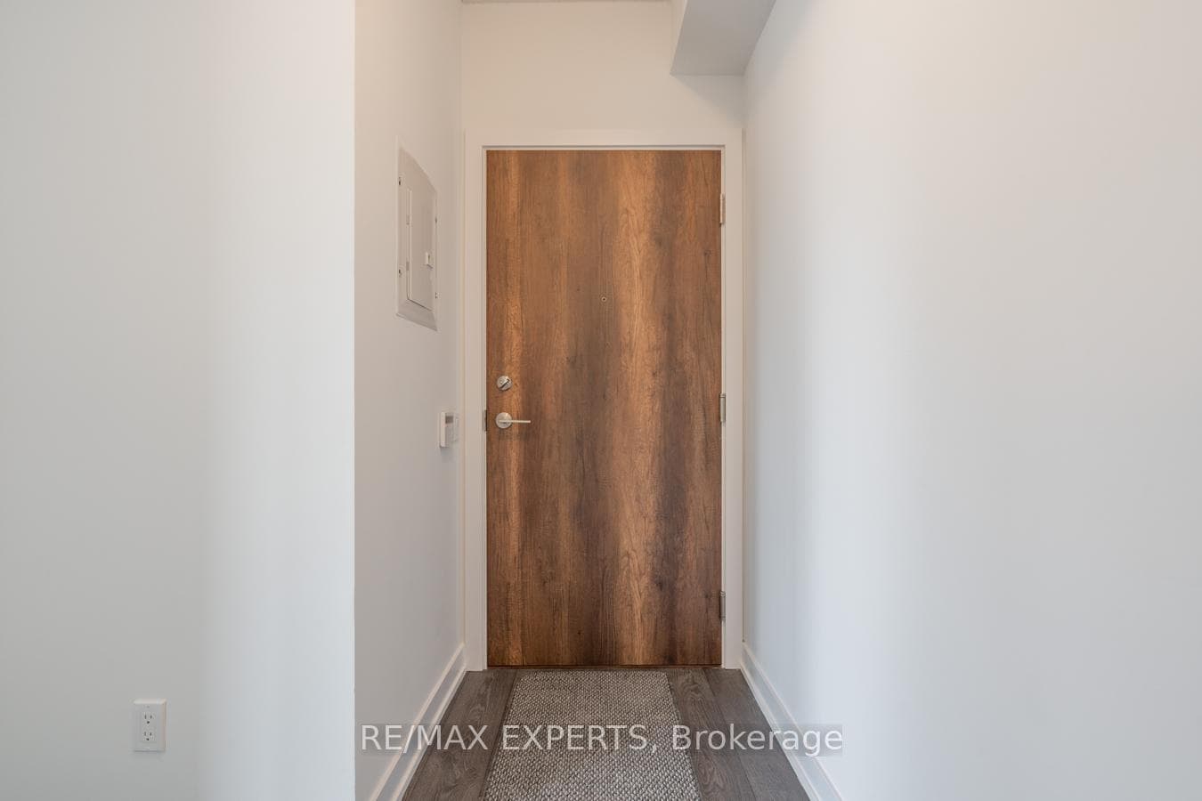 251 Manitoba Street Unit 421 photo 7