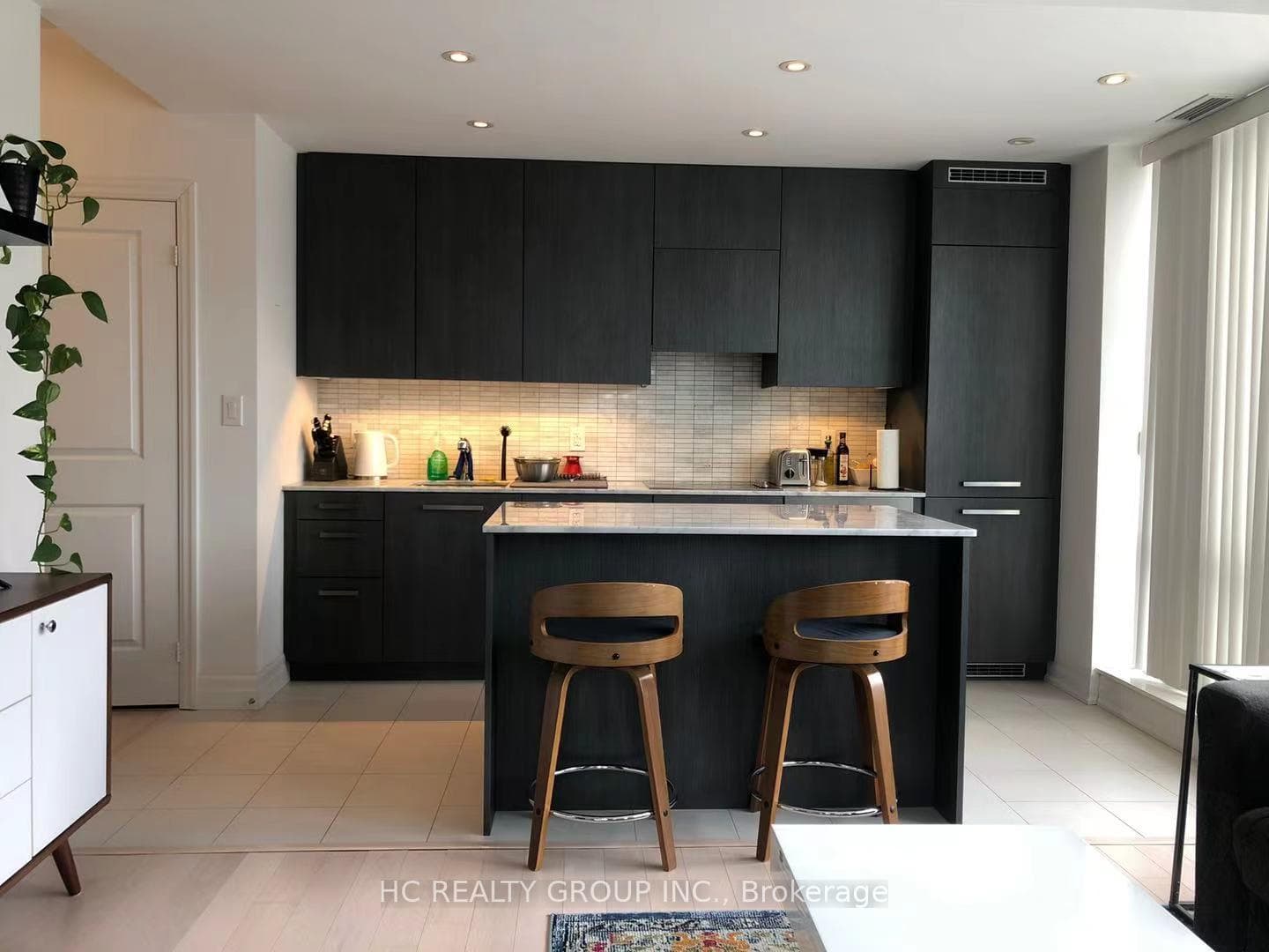 8 The Esplanade N/A Unit 1408 photo 10