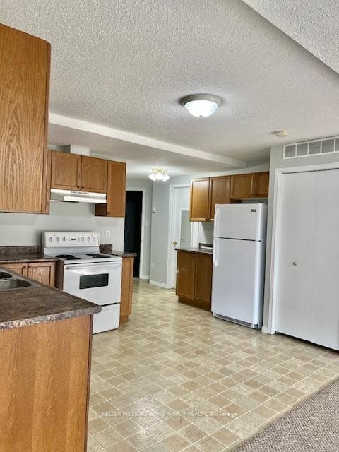 160 Elmira Road Unit Unit #B photo 7