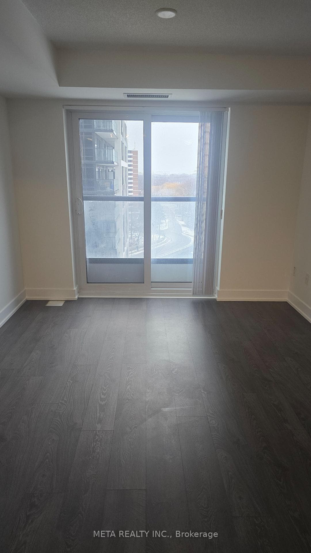 7 Mabelle Avenue Unit 707 photo 16