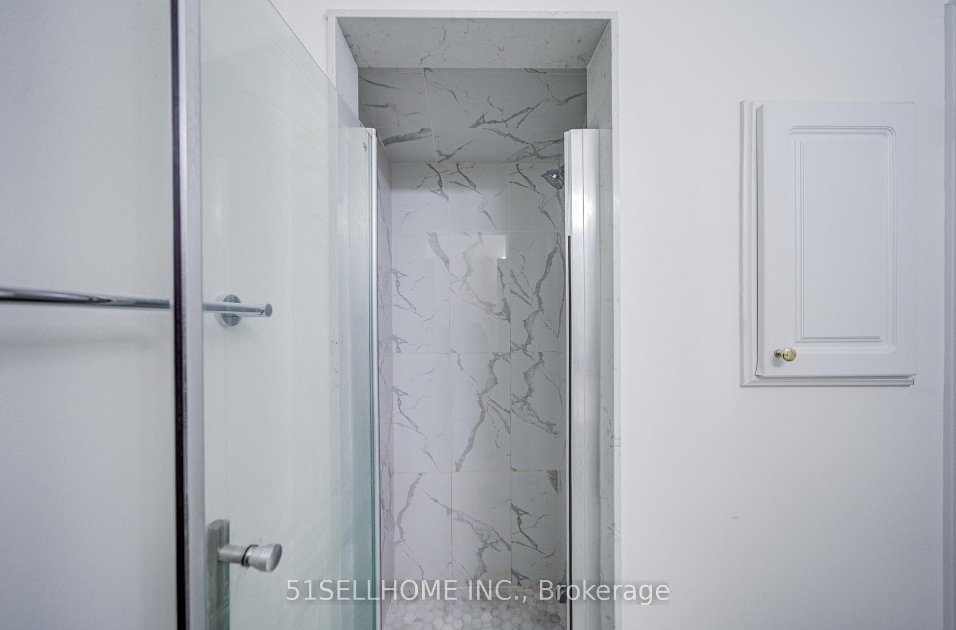 50 Strathaven Drive Unit 18 photo 26