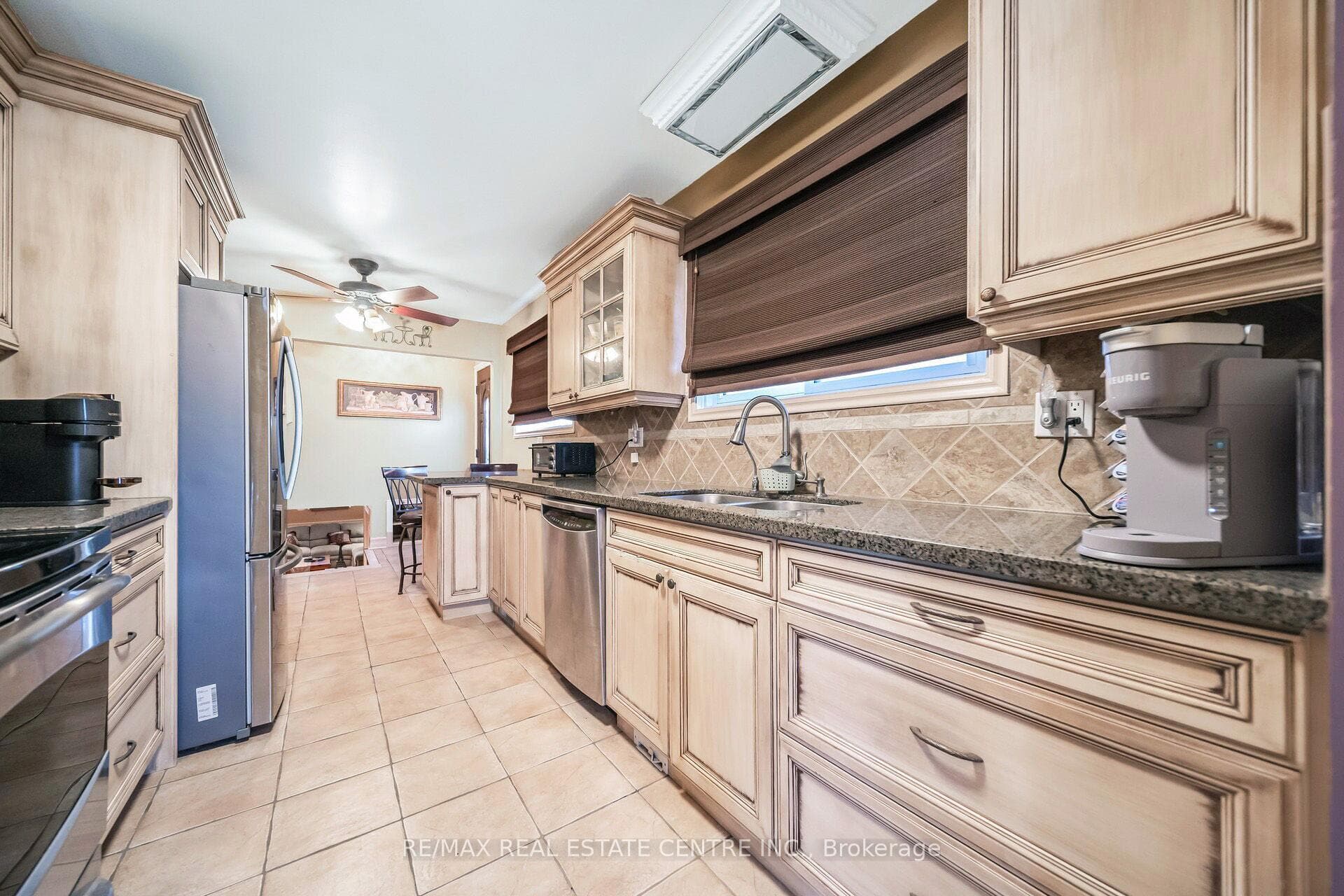 2532 Barcella Crescent photo 13