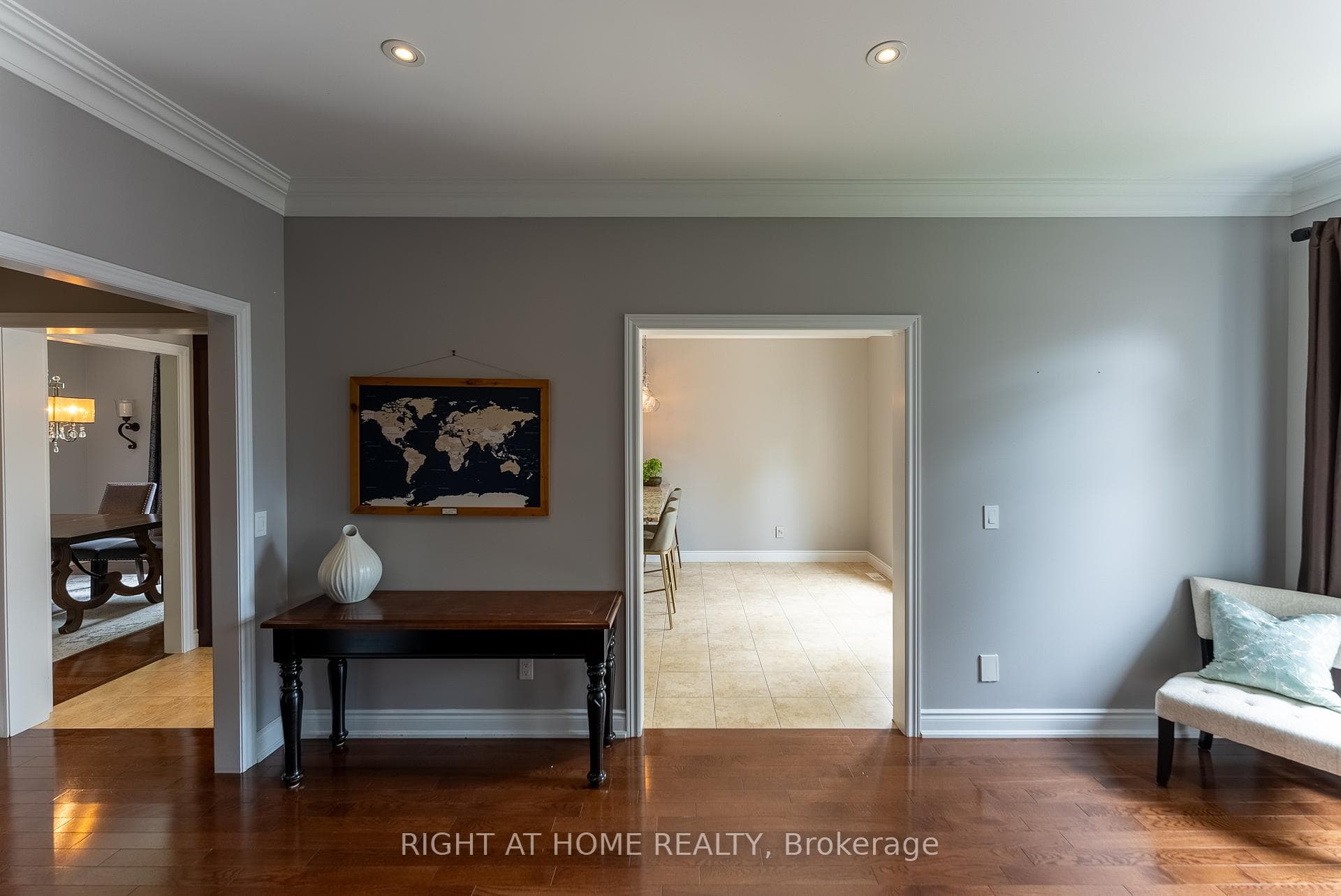 1660 Moyer Avenue photo 16