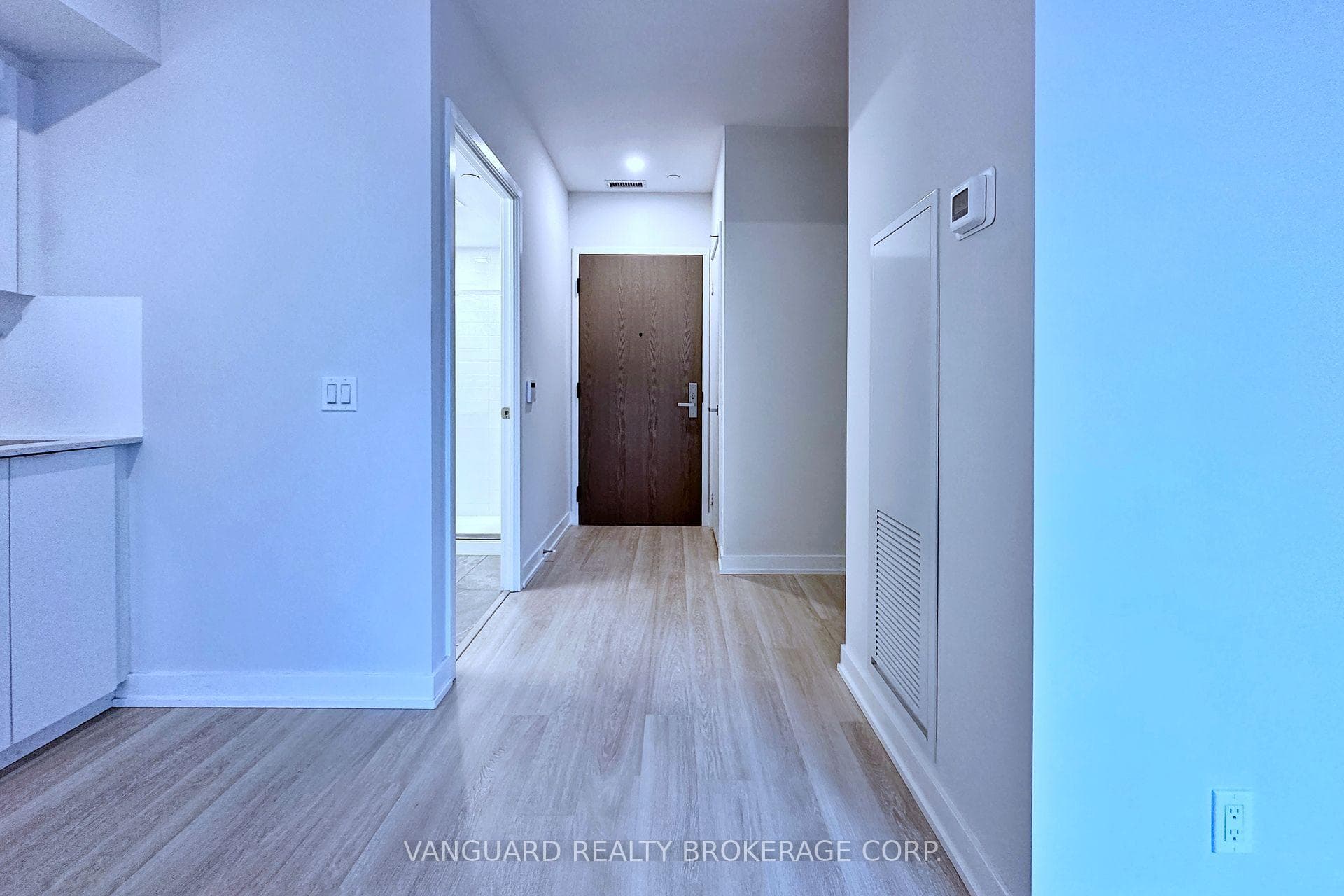 30 Tretti Way Unit 1005 photo 1