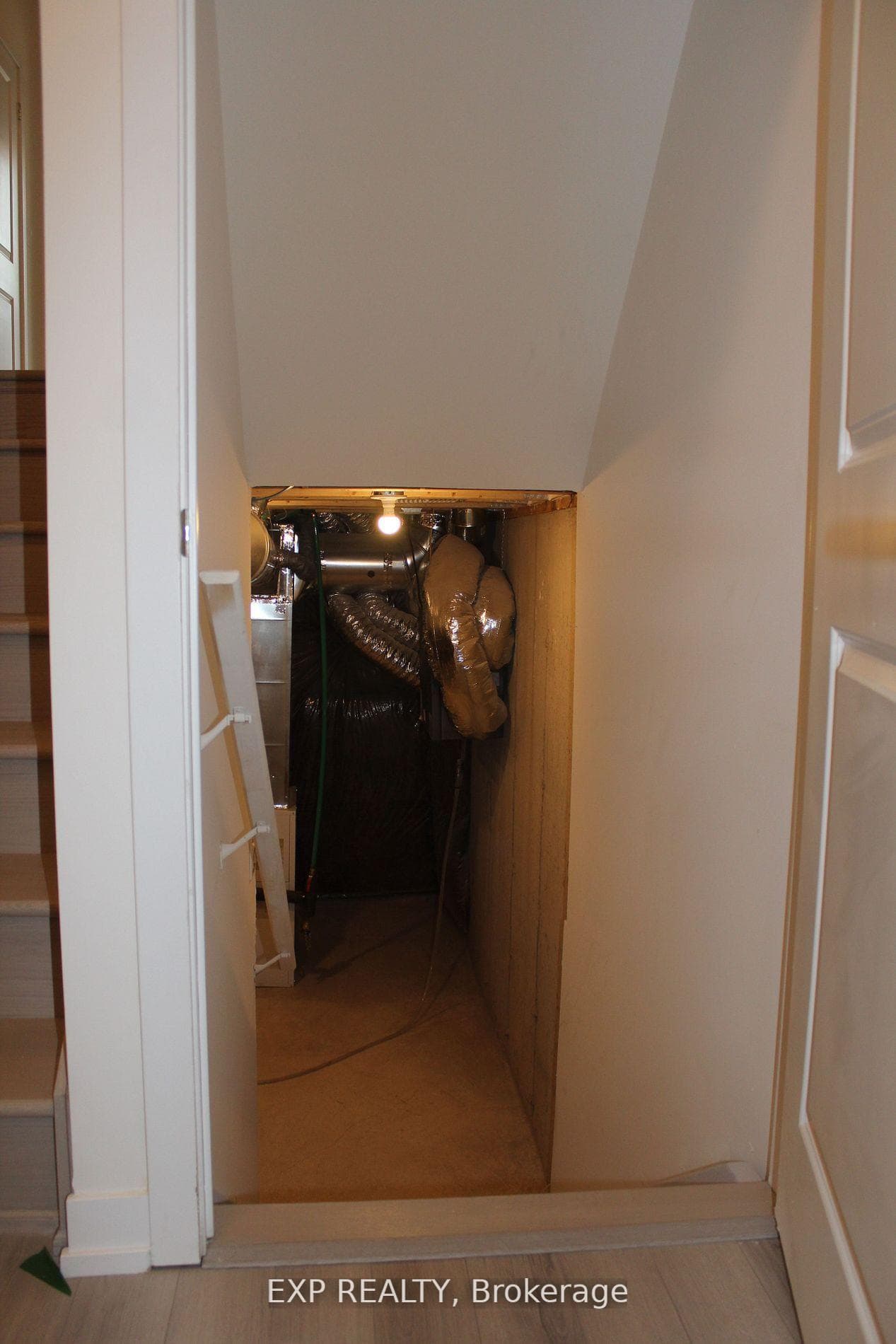 1541 Labine Point photo 8