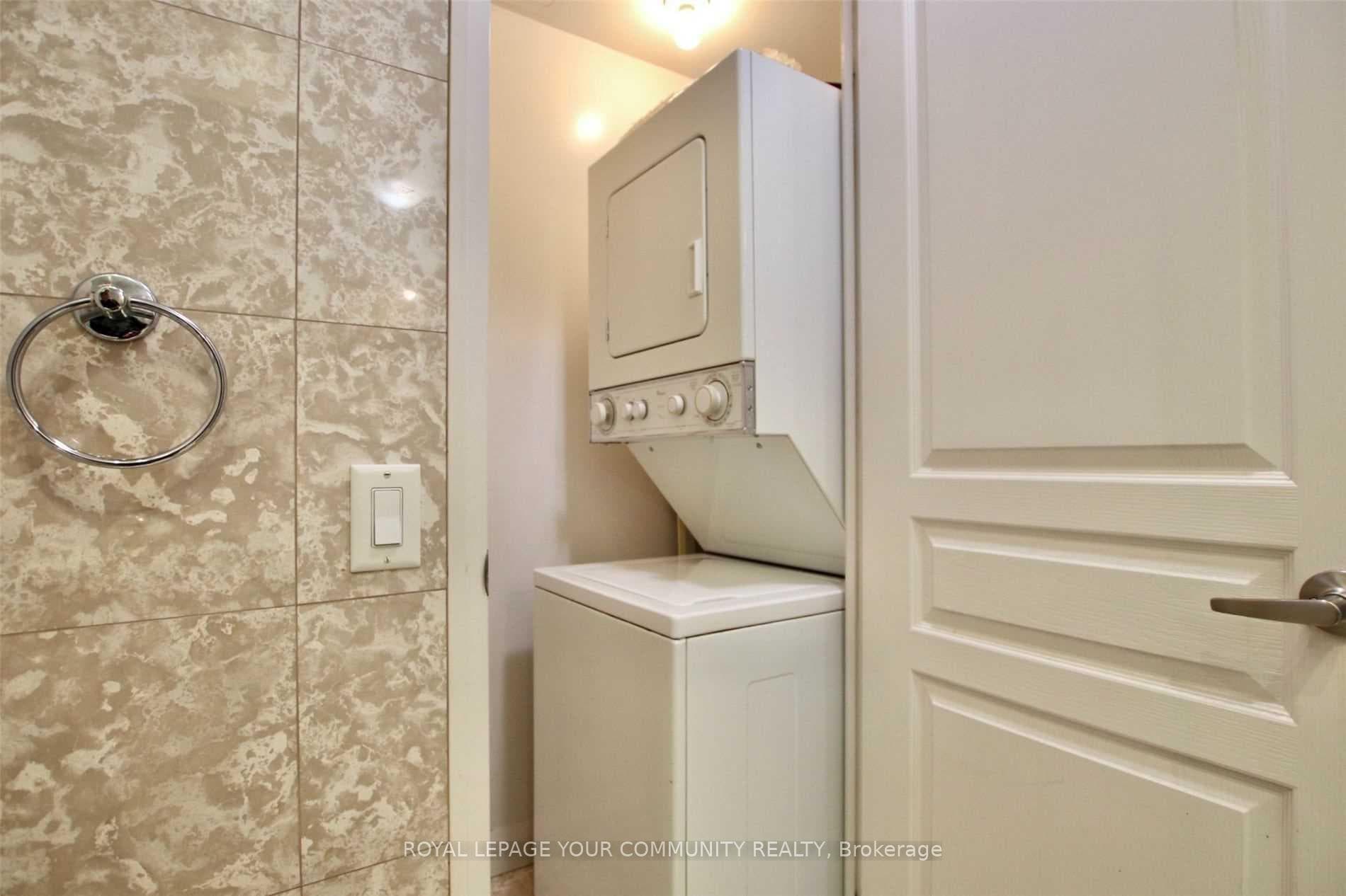 1121 Bay Street Unit 602 photo 15