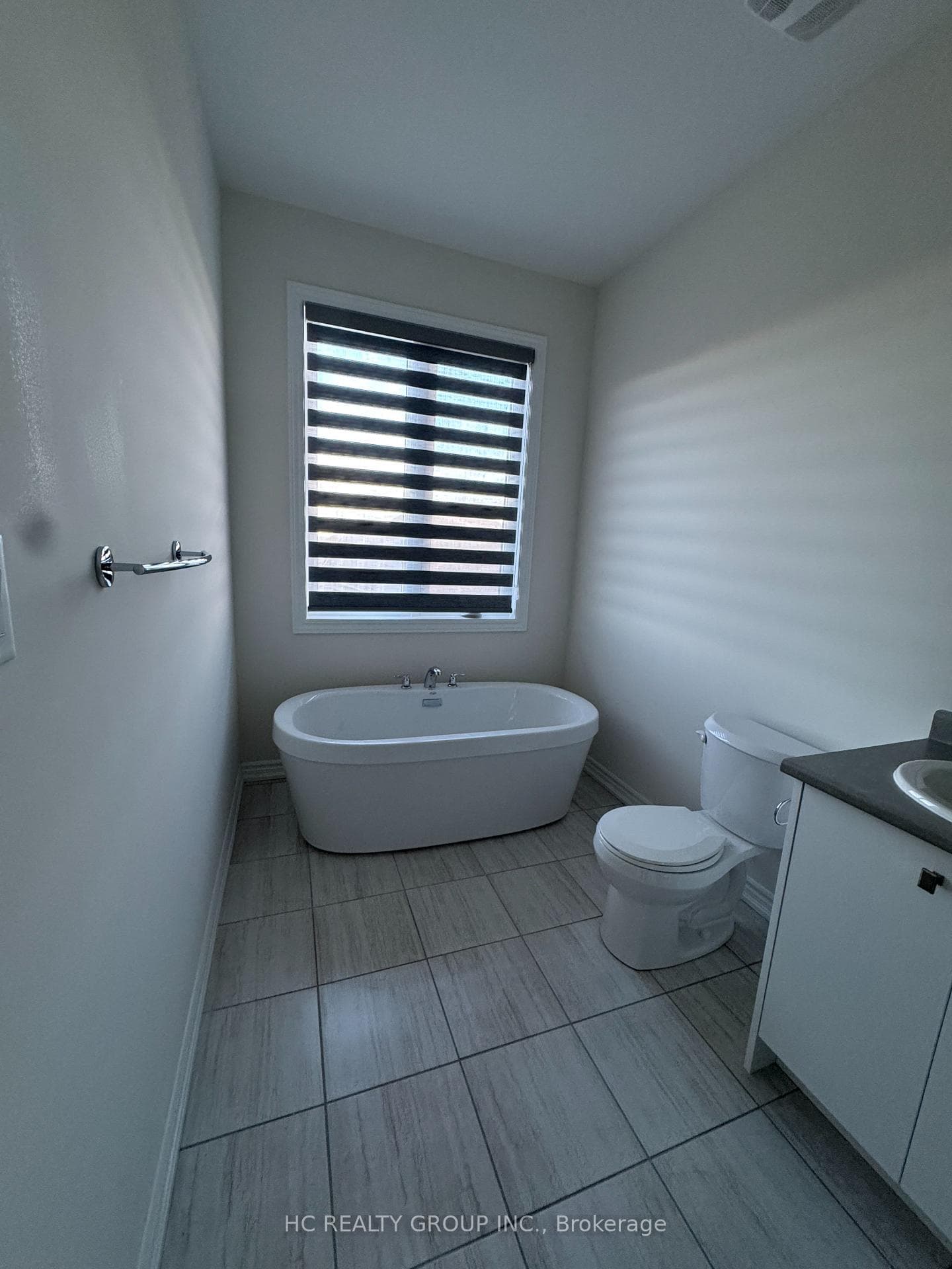 2925 NAKINA Street photo 15