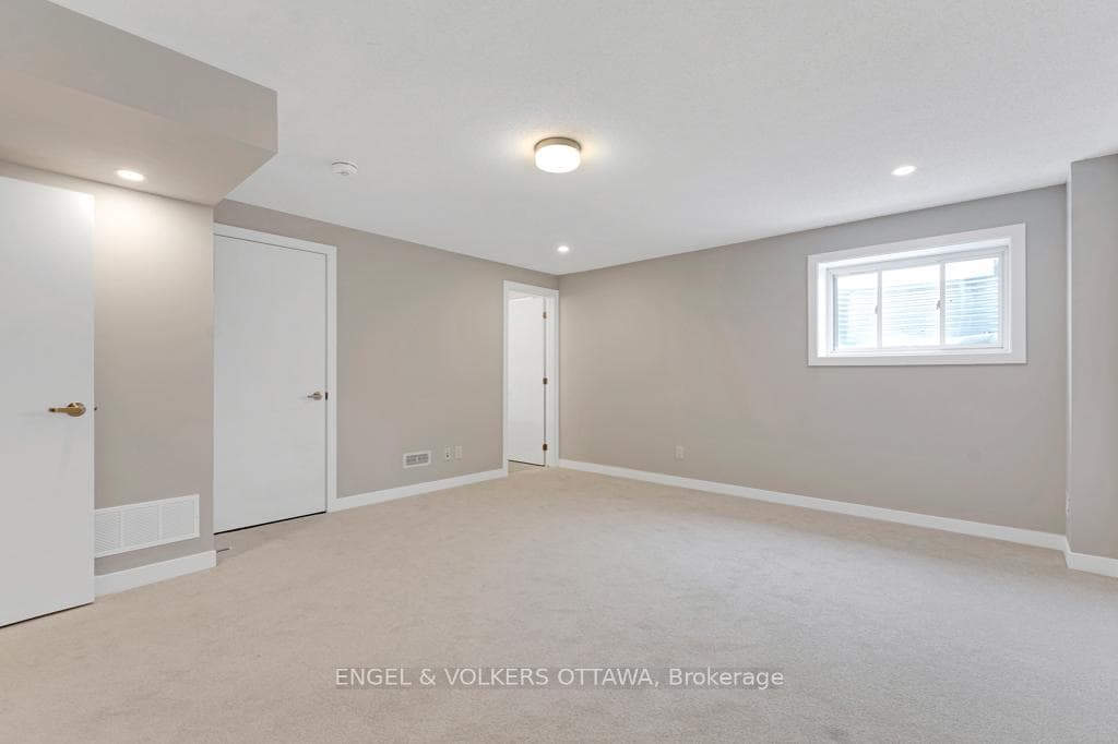680 Expansion Road photo 36