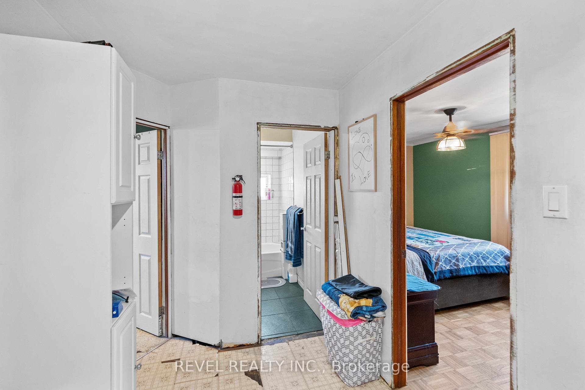 47 Barnesdale Avenue photo 17