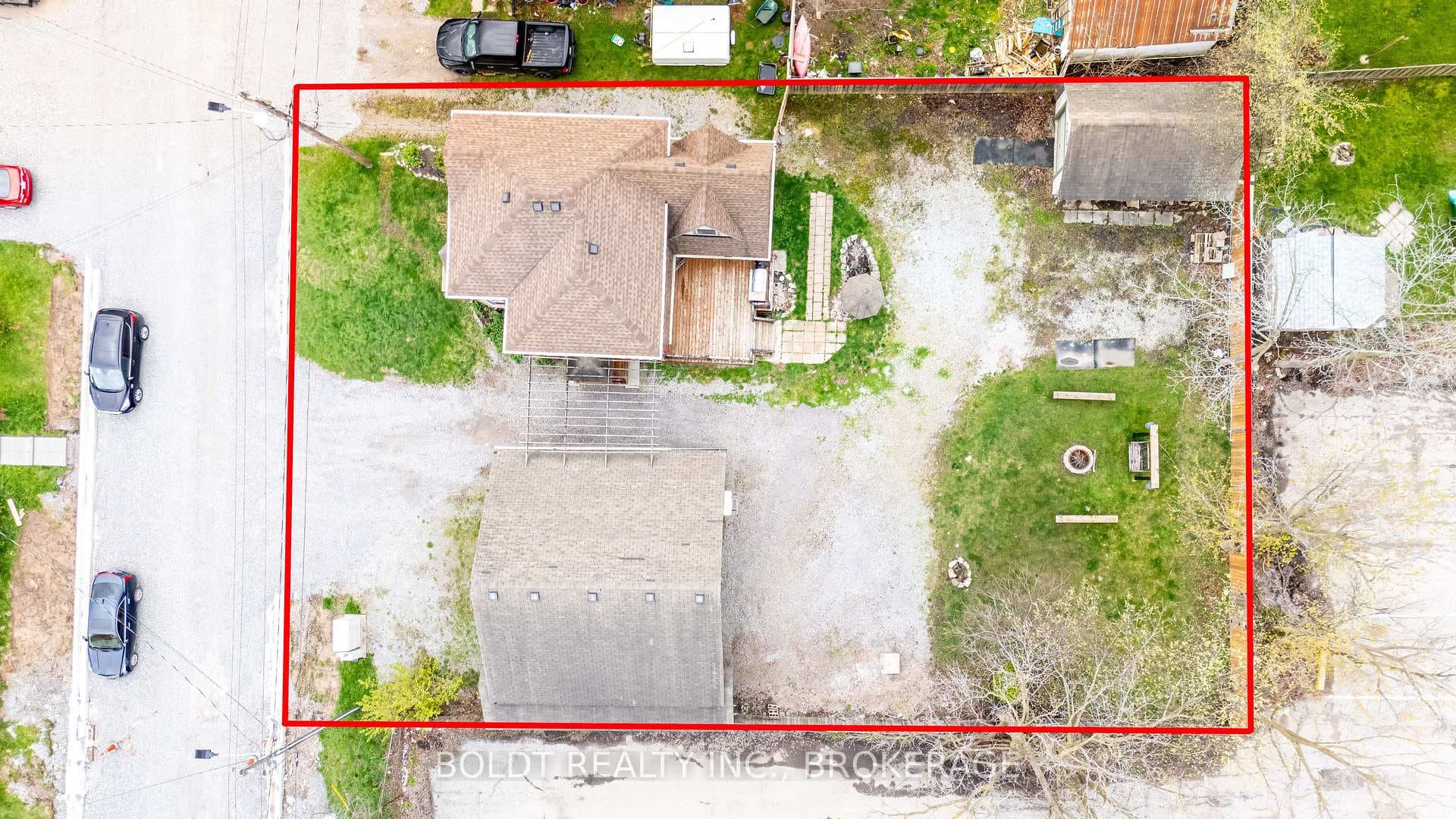 19 Patricia Avenue photo 26