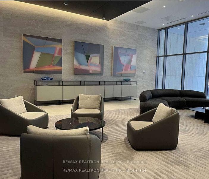 2221 Yonge Street Unit 1007 photo 10