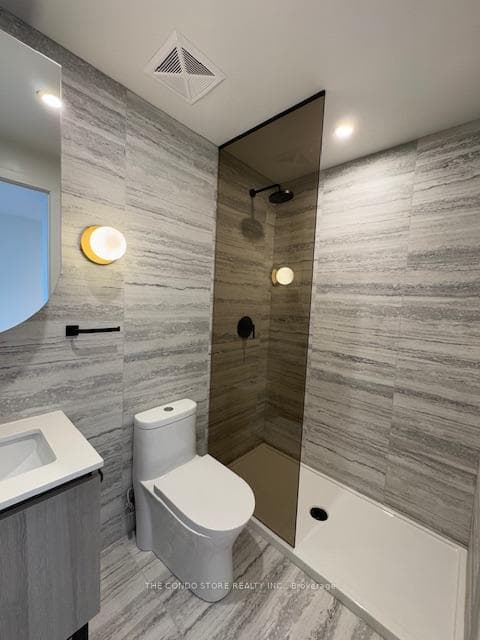 2625 Dundas Street Unit 707 photo 9