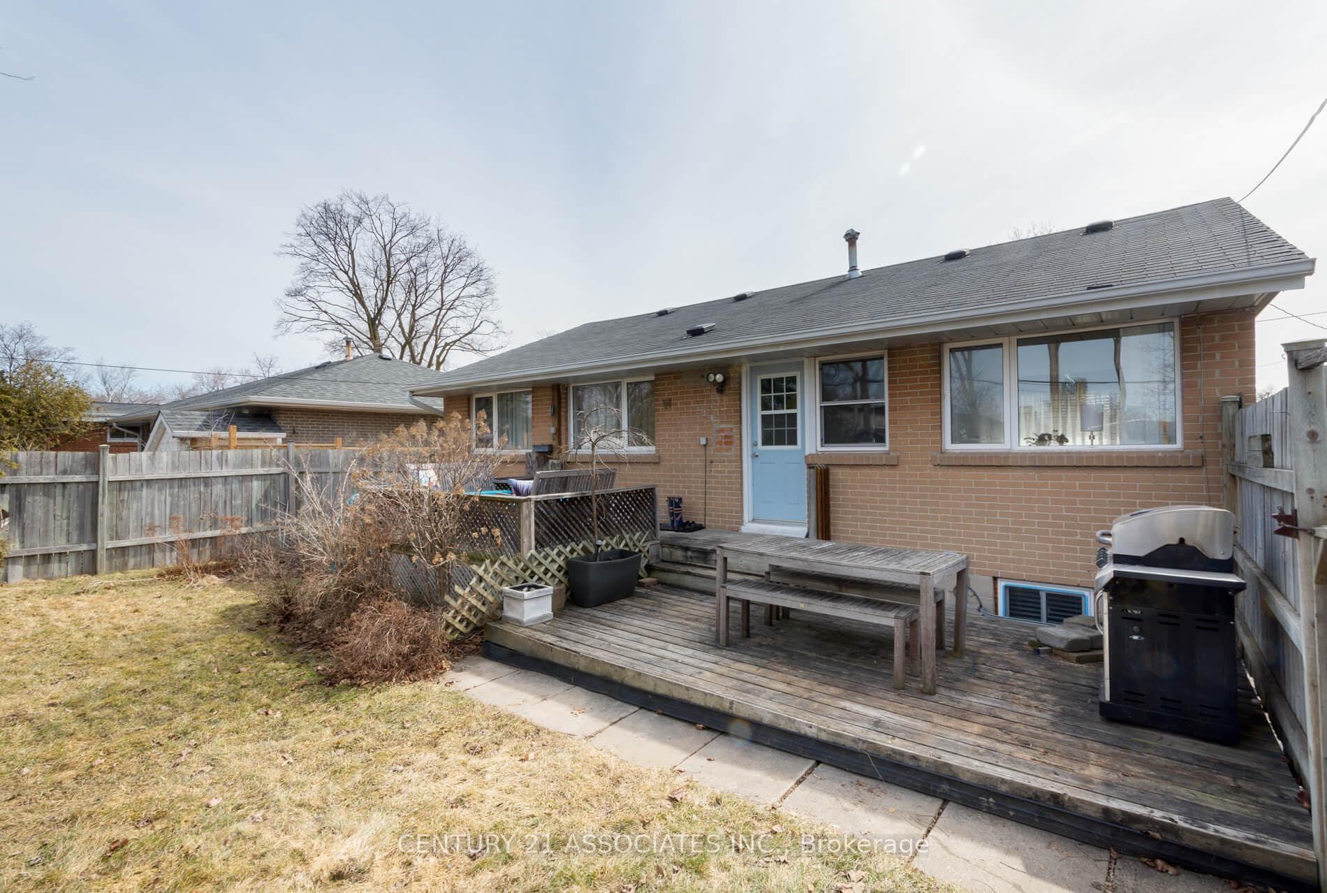114 Eldomar Avenue photo 33