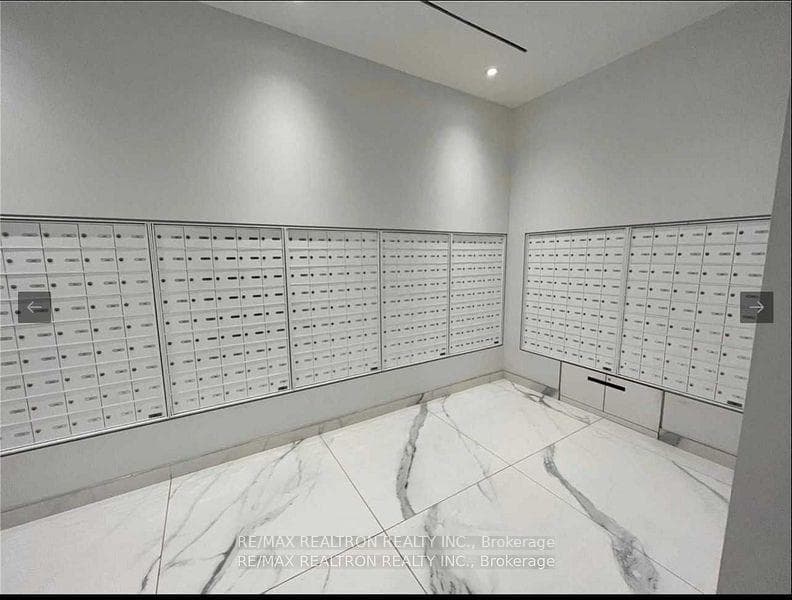 20 Edward Street Unit 1205 photo 2