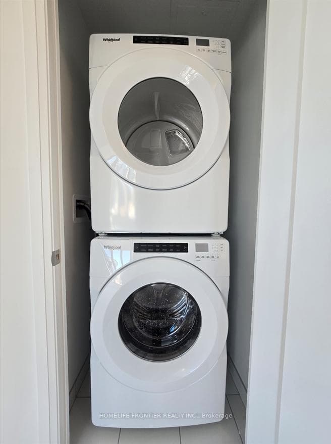 20 Soudan Avenue Unit 2302 photo 8