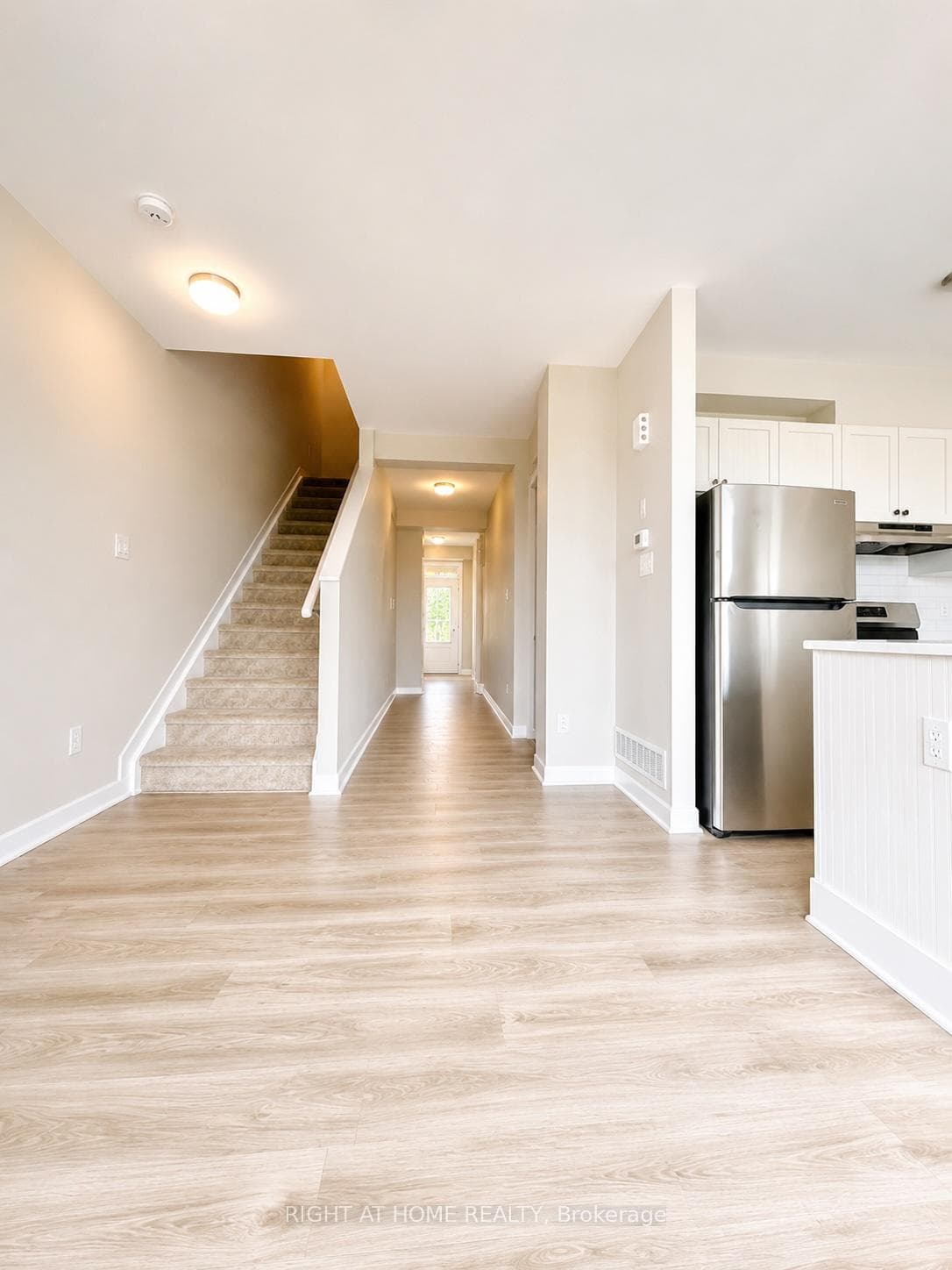 825 Andesite Terrace photo 4