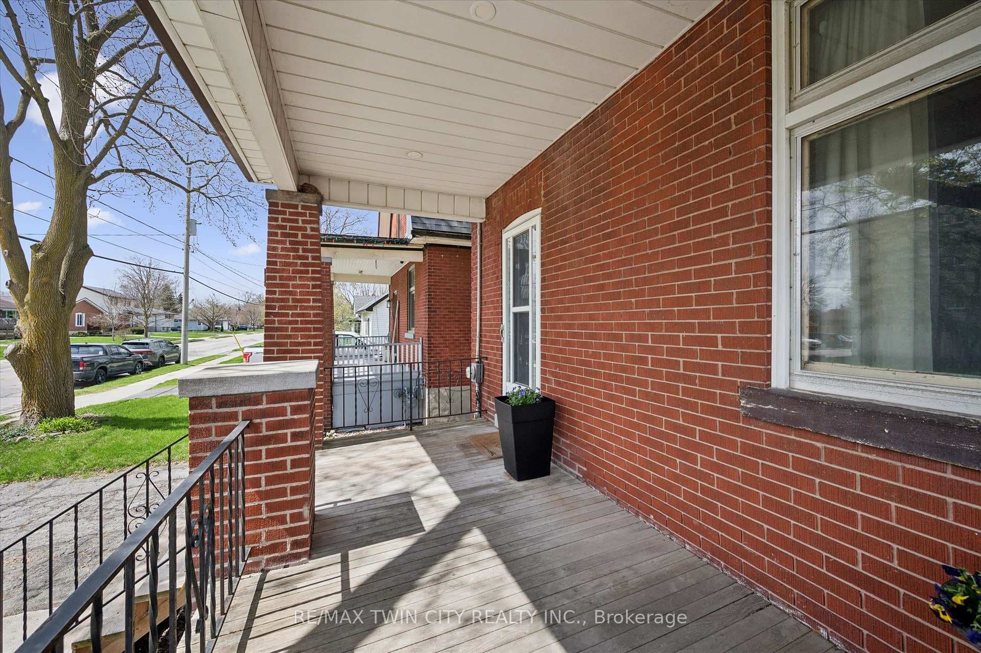 156 Norfolk Street photo 2