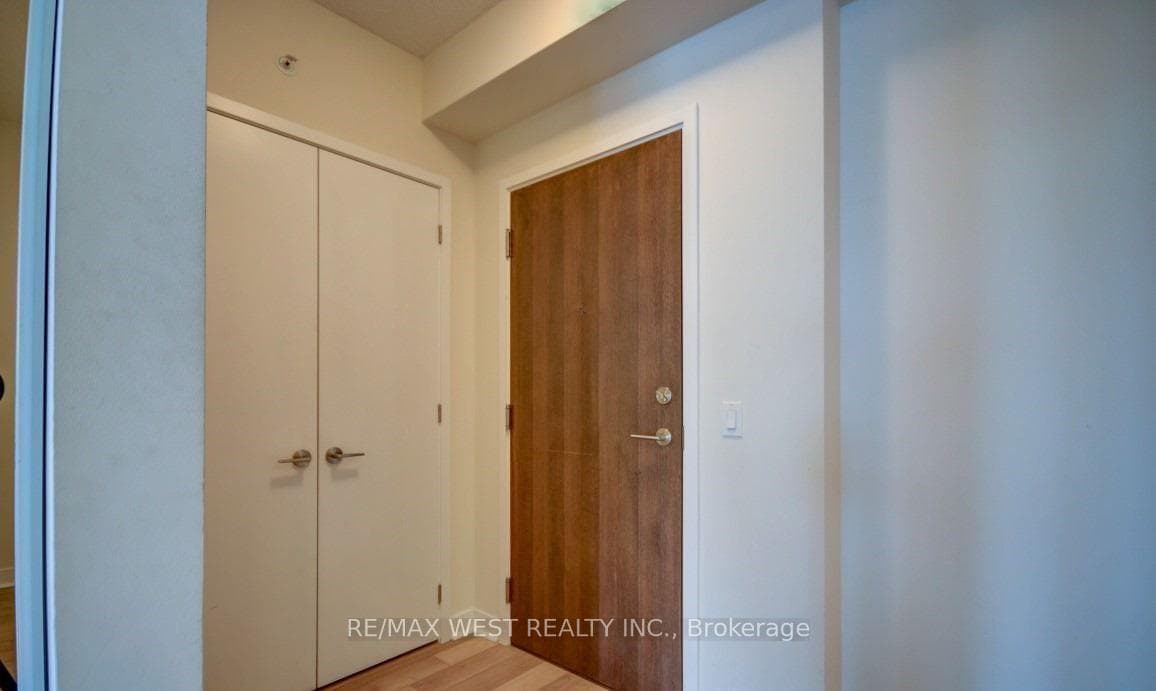 3975 Grand Park Drive Unit 601 photo 6