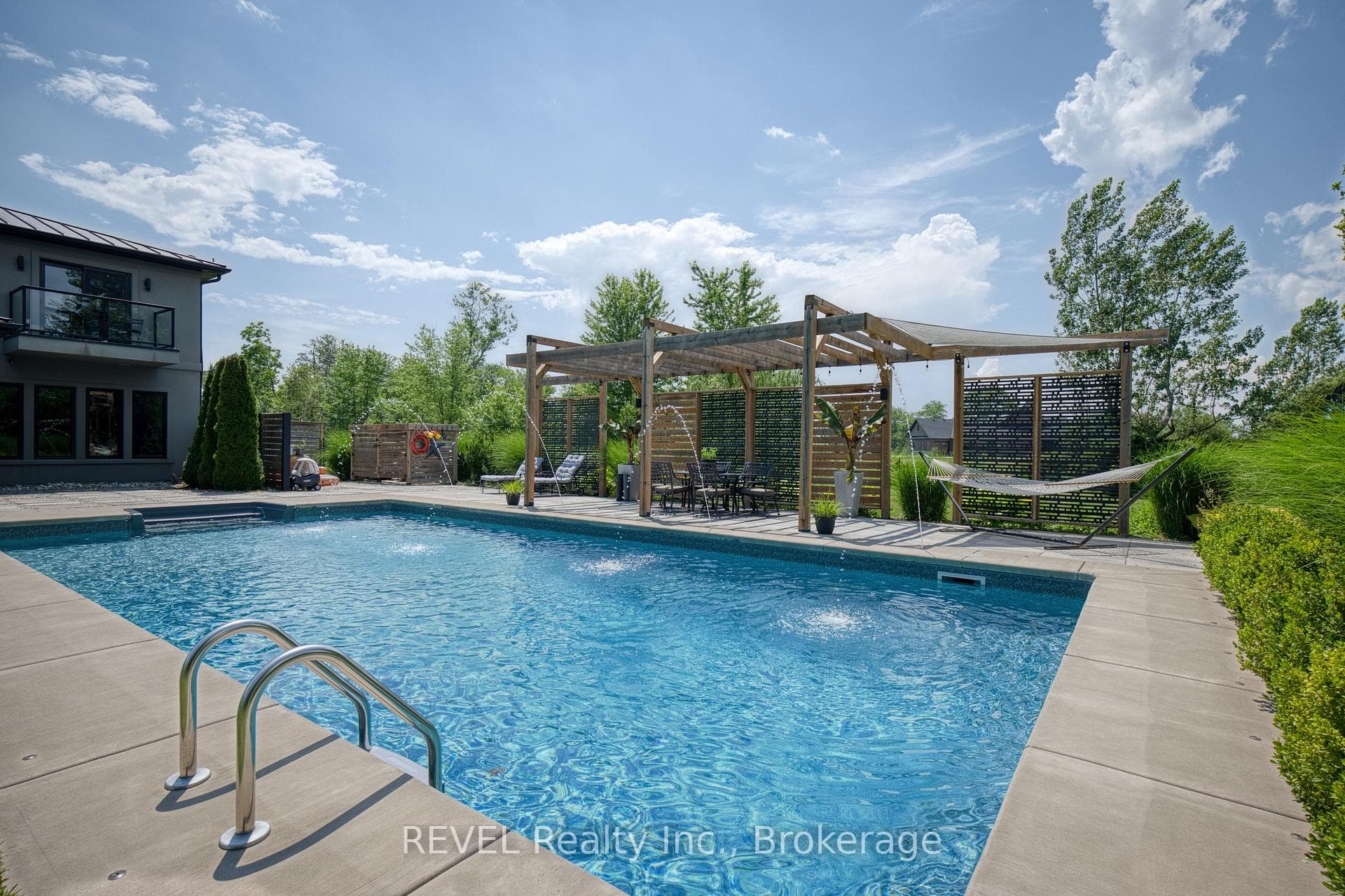 1009 Canboro Road photo 41