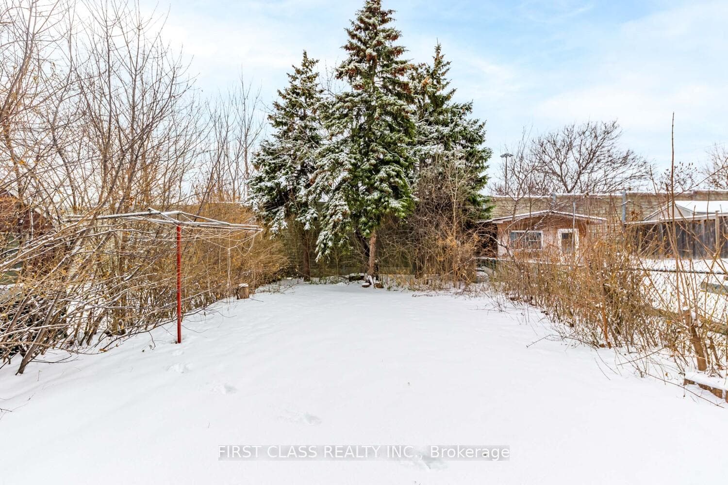 211 Shawnee Circle photo 32
