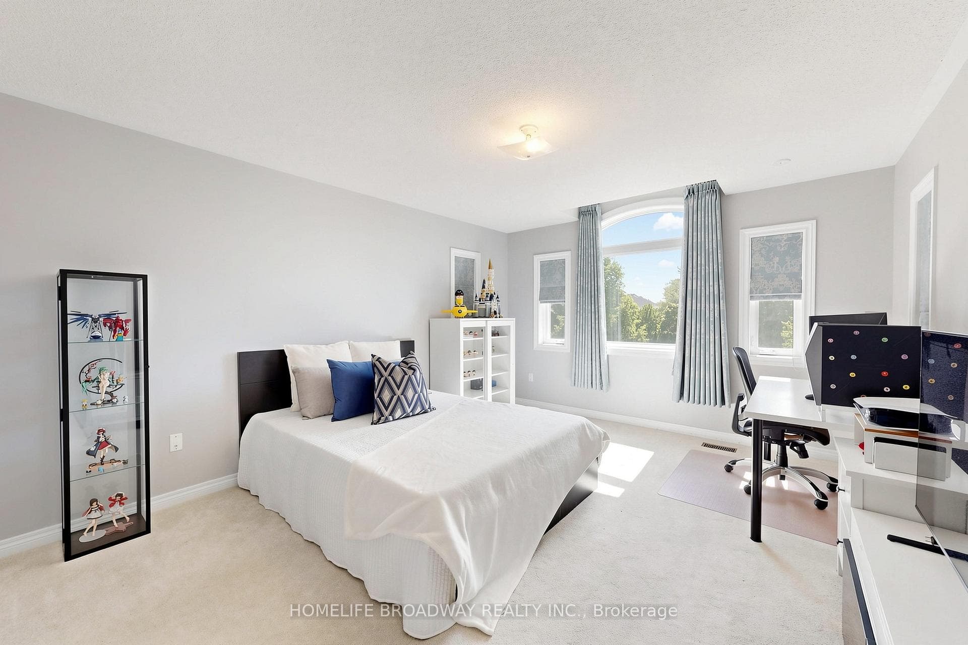 143 Village Gate Drive photo 38