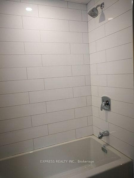 497 Parkside Drive Unit 4 photo 9