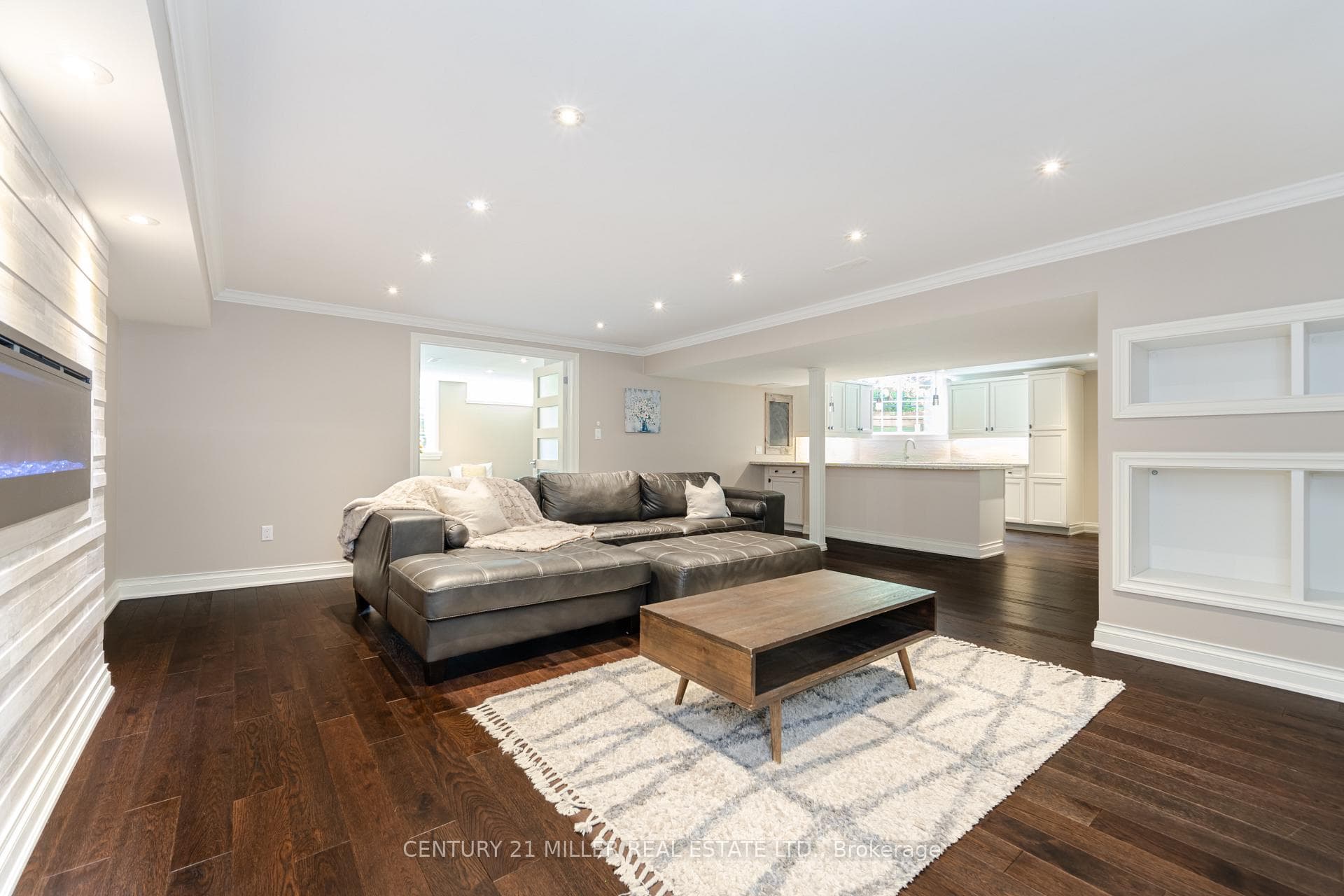 3113 Cardross Court photo 32