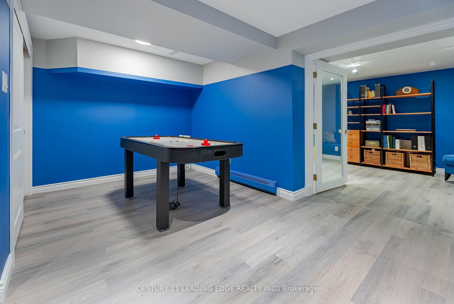 20 Solway Court photo 35