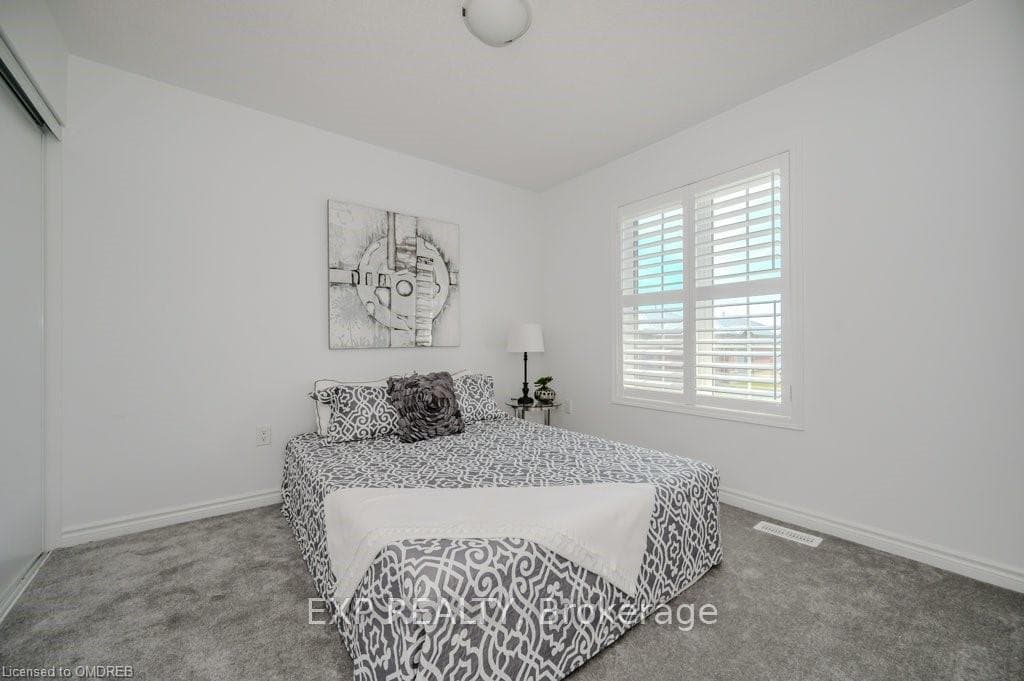 883 HICKORY CRES Crescent photo 23