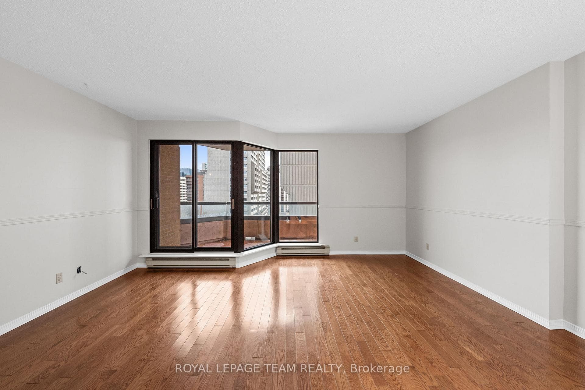 556 Laurier Avenue Unit 1207 photo 28
