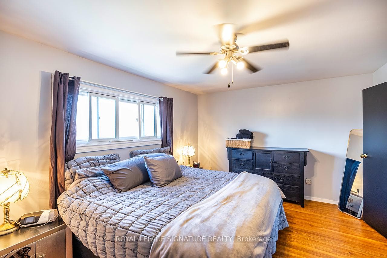 182 Waverly Street photo 17