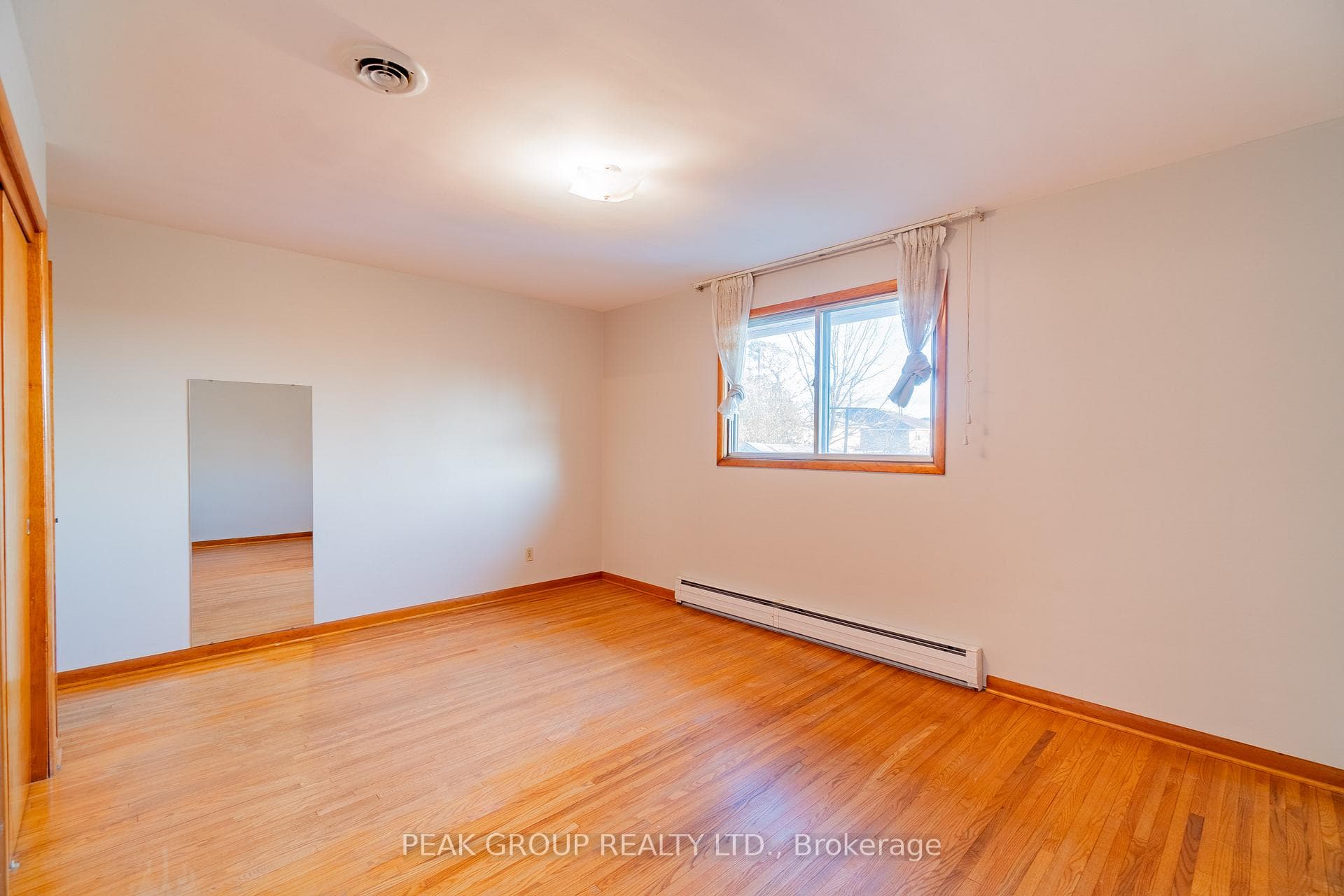 248 BERTIE Street Unit UPPER photo 14
