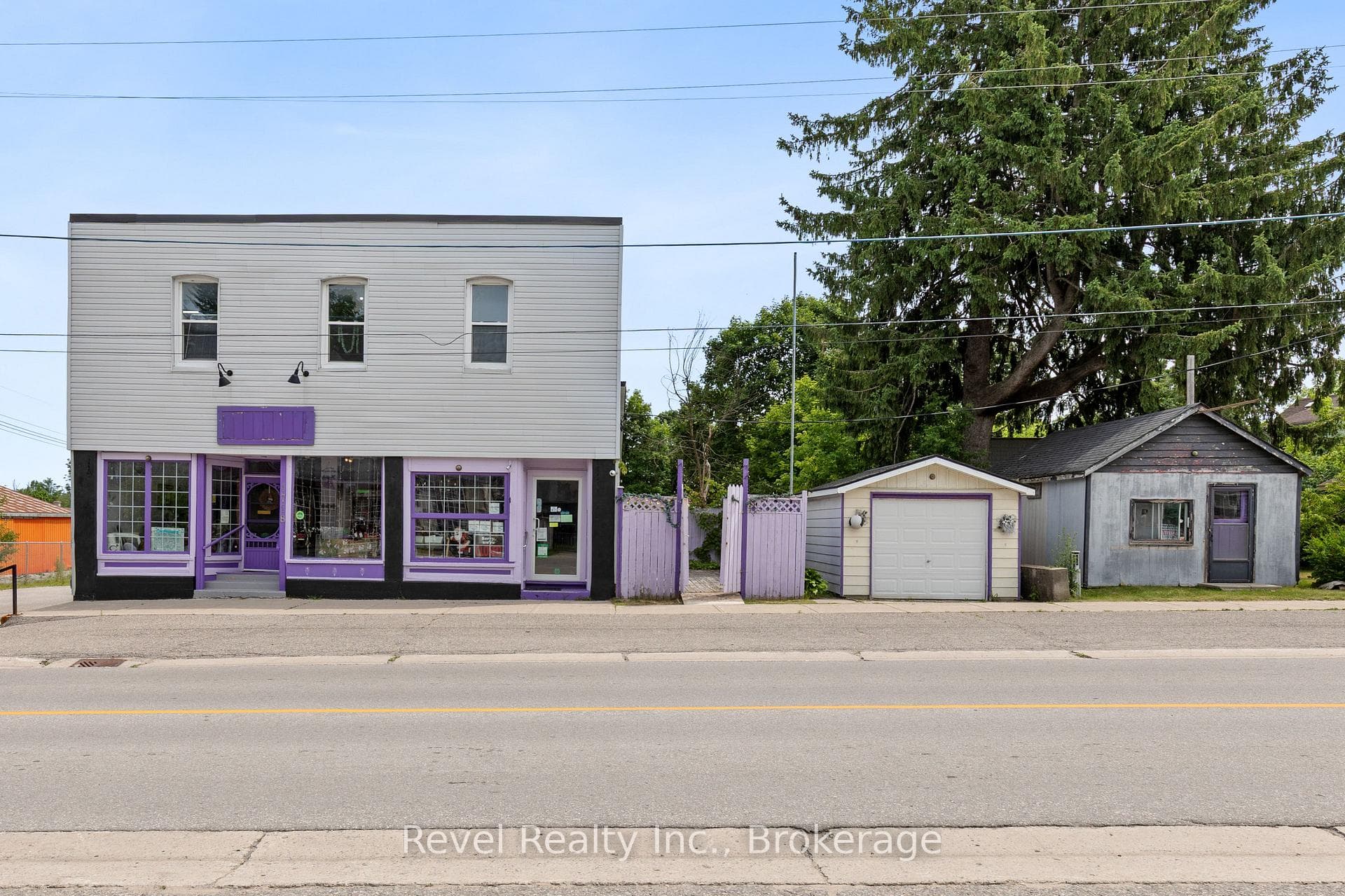 1718 Kirkfield Road photo 2