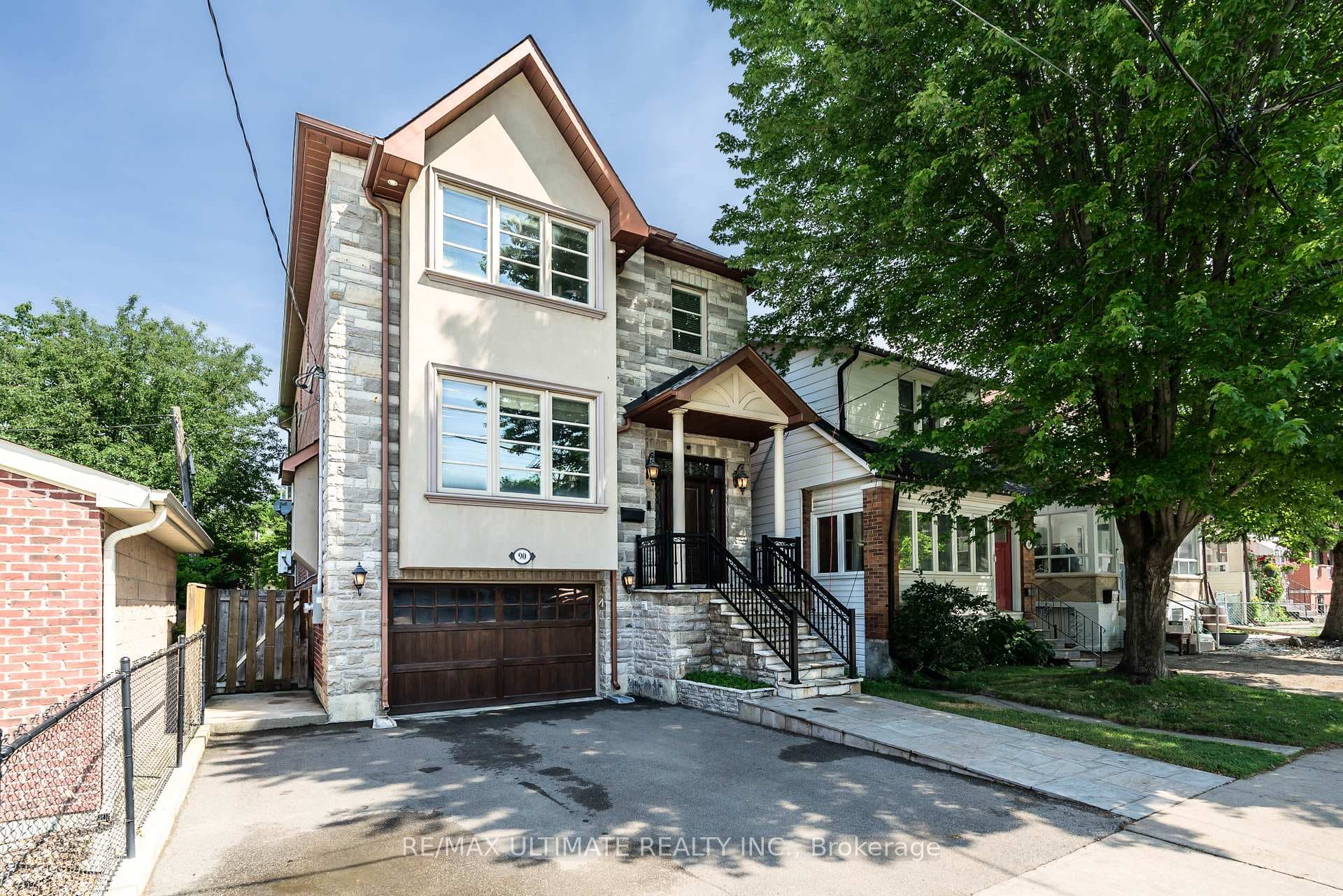 90 Howick Avenue photo 1