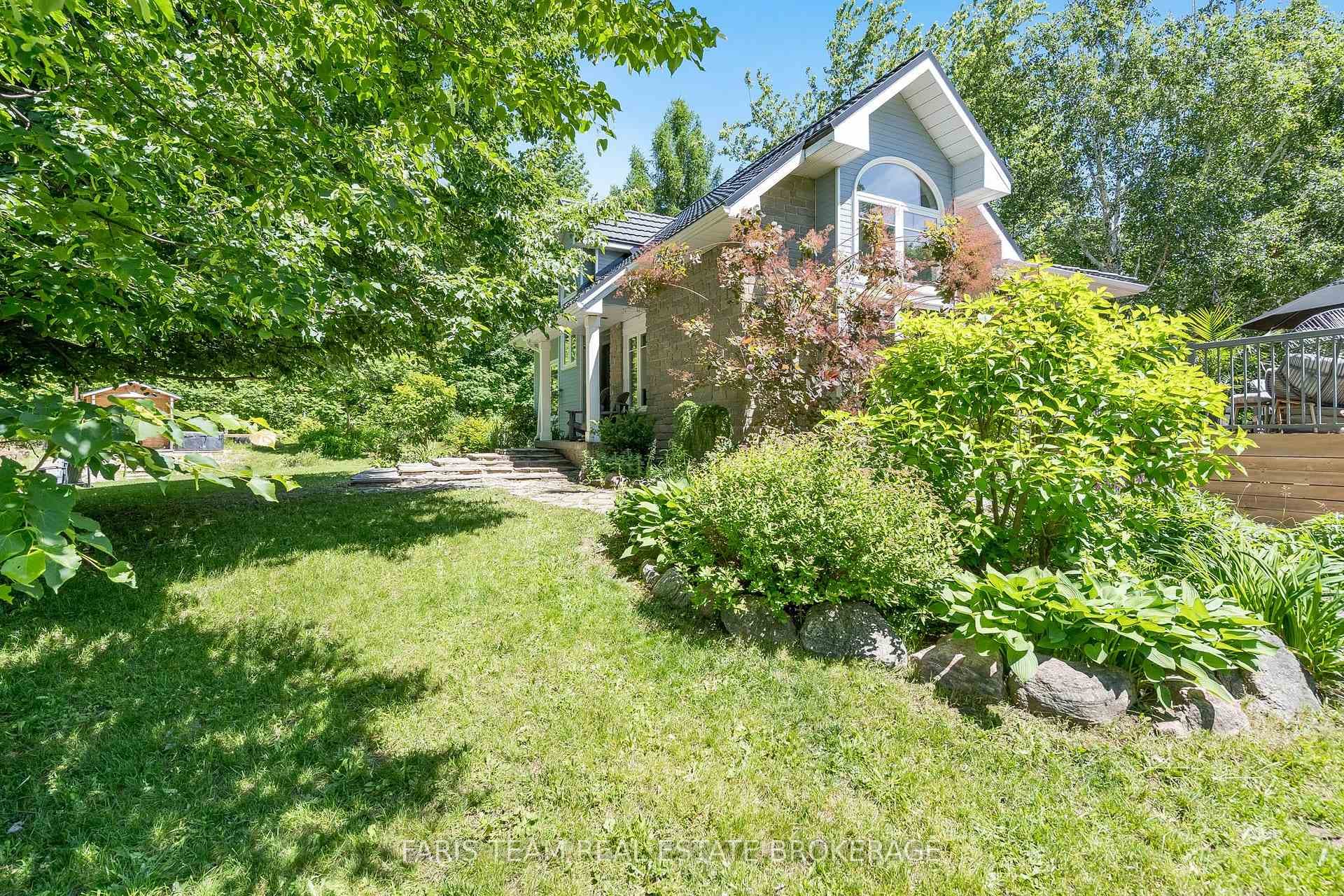 2268 Flos Road 10 N/A photo 4