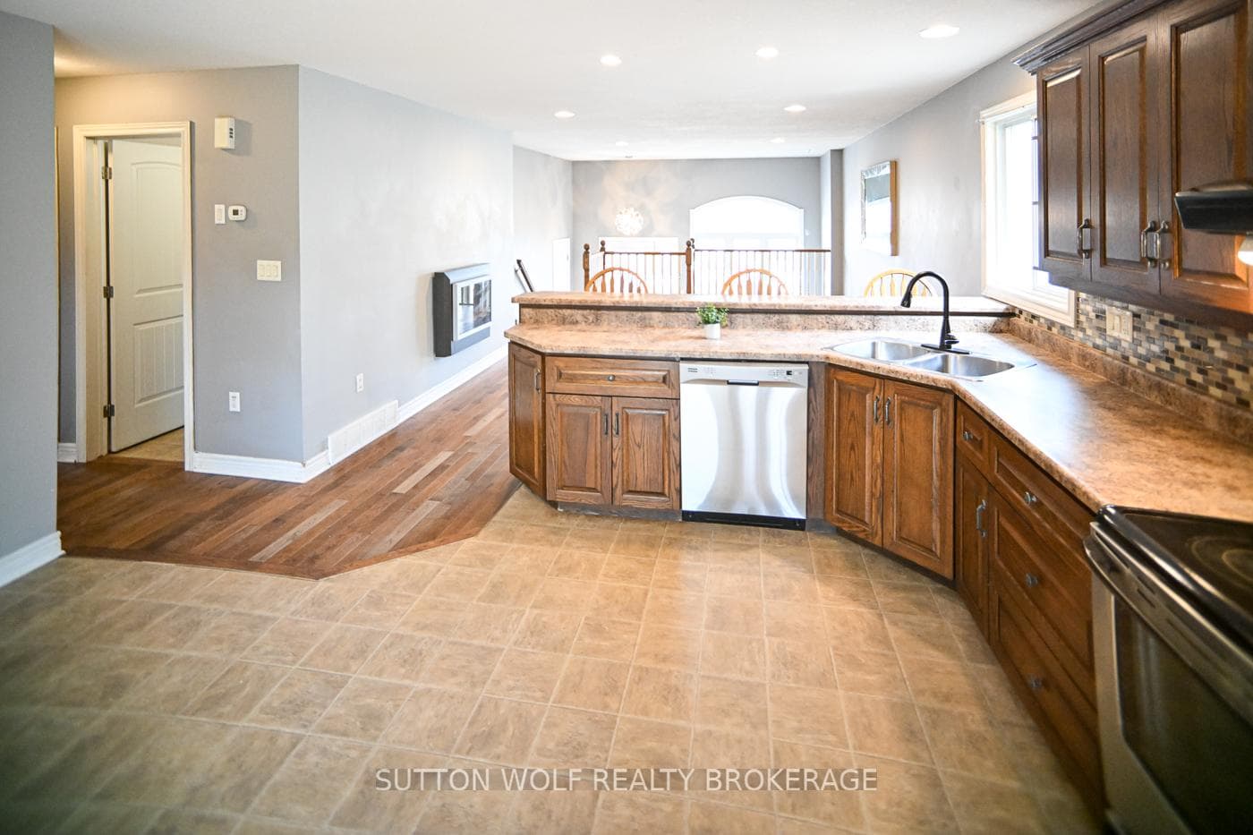 68 Bridle Path photo 10
