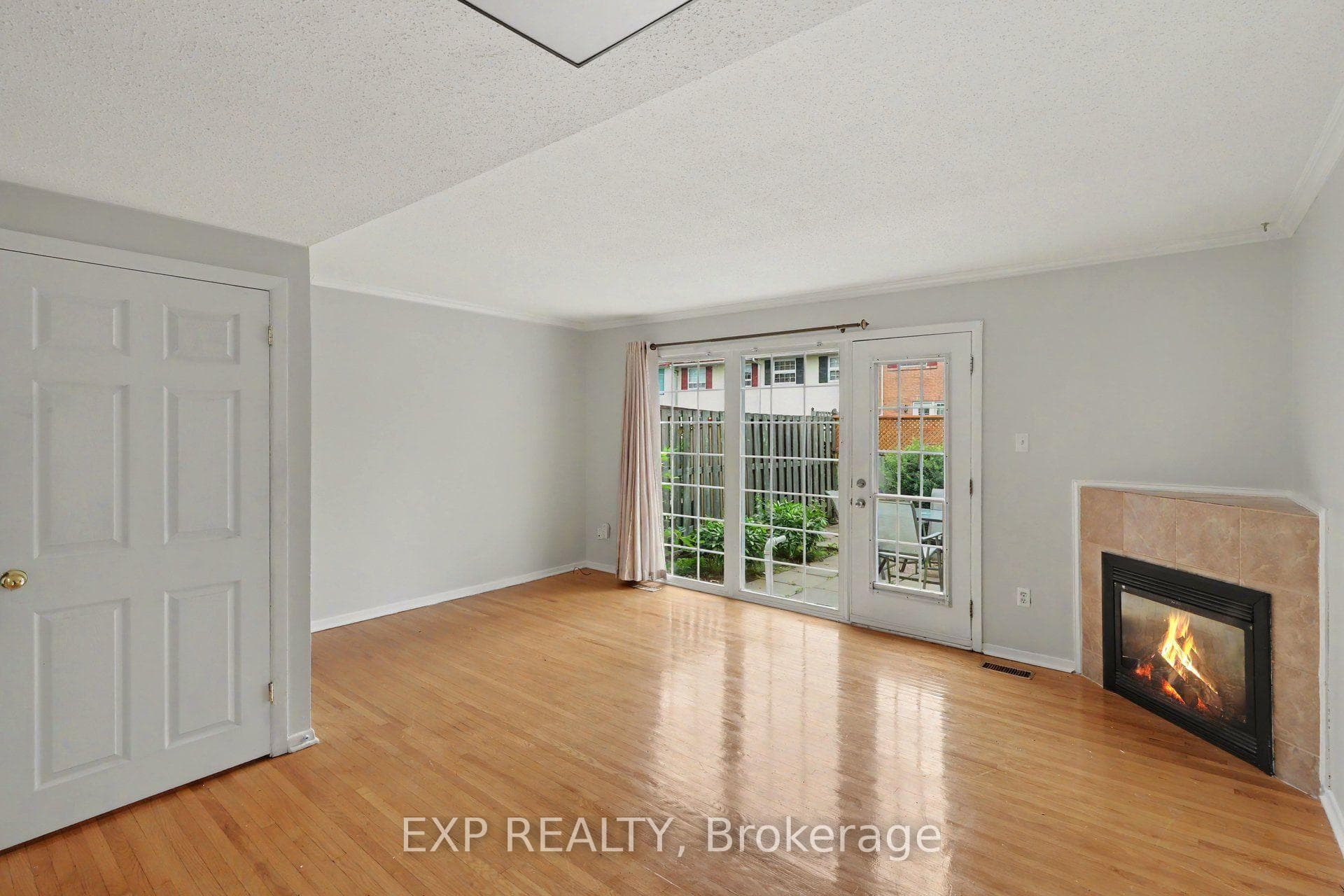 61 Monterey Drive photo 8